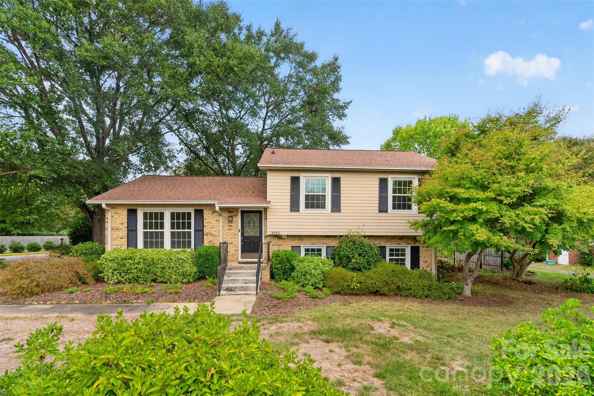 Single Family Residence at 3130 Rea Road, Charlotte, photo 2 of 48