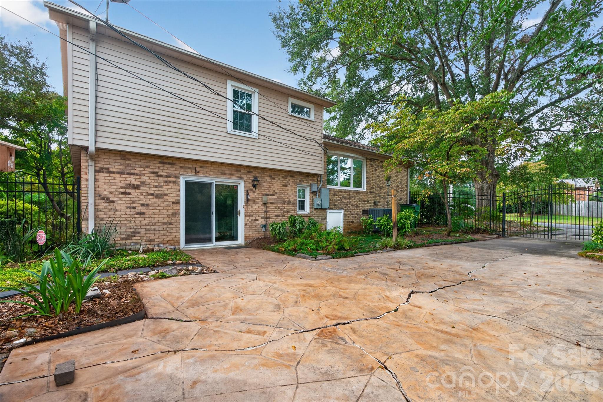 Single Family Residence at 3130 Rea Road, Charlotte, photo 34 of 48