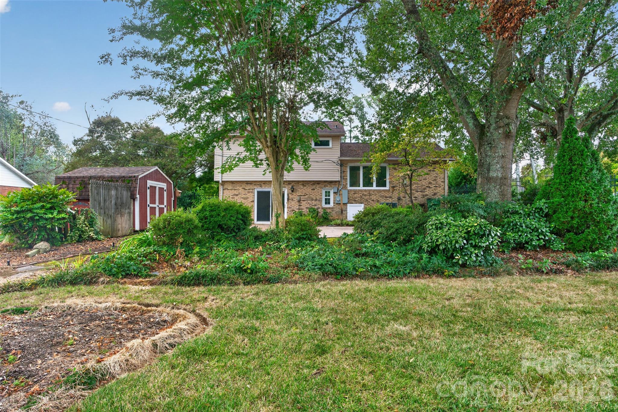 Single Family Residence at 3130 Rea Road, Charlotte, photo 39 of 48