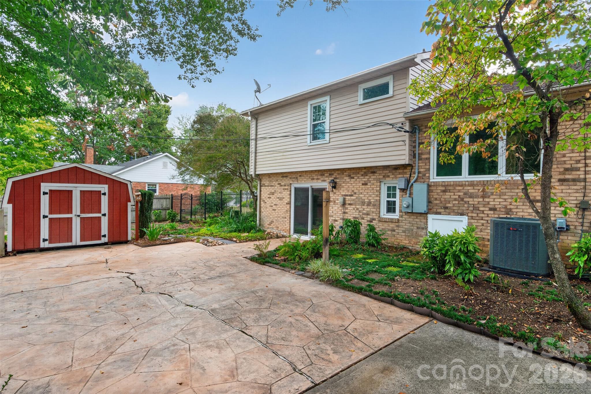 Single Family Residence at 3130 Rea Road, Charlotte, photo 43 of 48