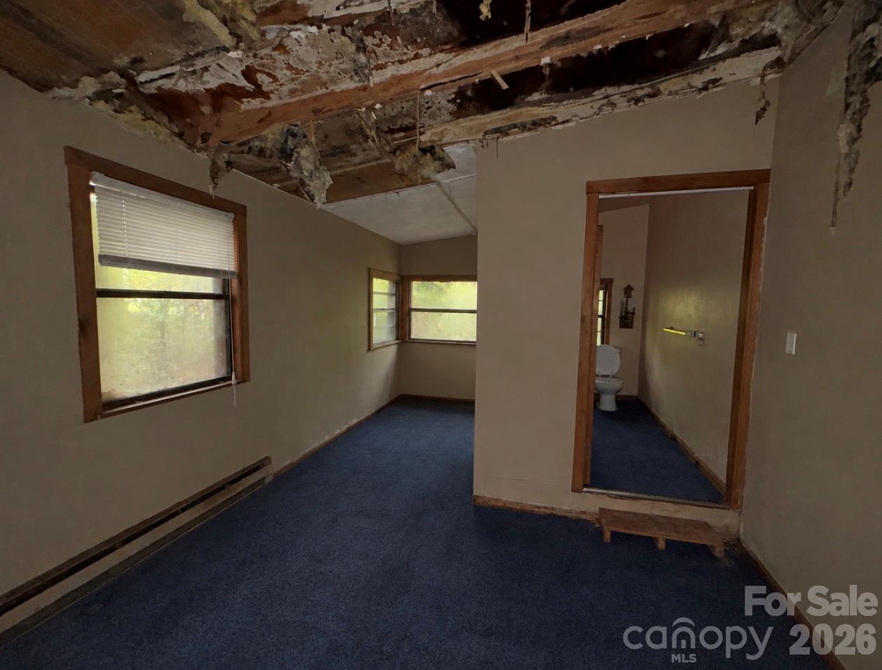 Single Family Residence at 71 Laurel Ridge Drive, Spruce Pine, photo 9 of 15