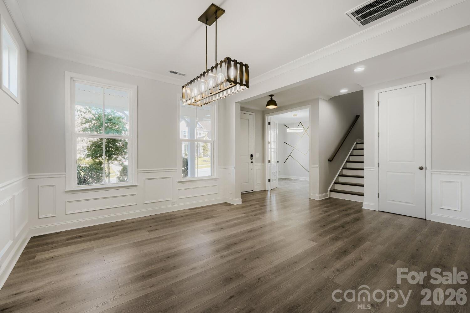 Single Family Residence at 15213 Shallow Ridge Road, Charlotte, photo 7 of 44