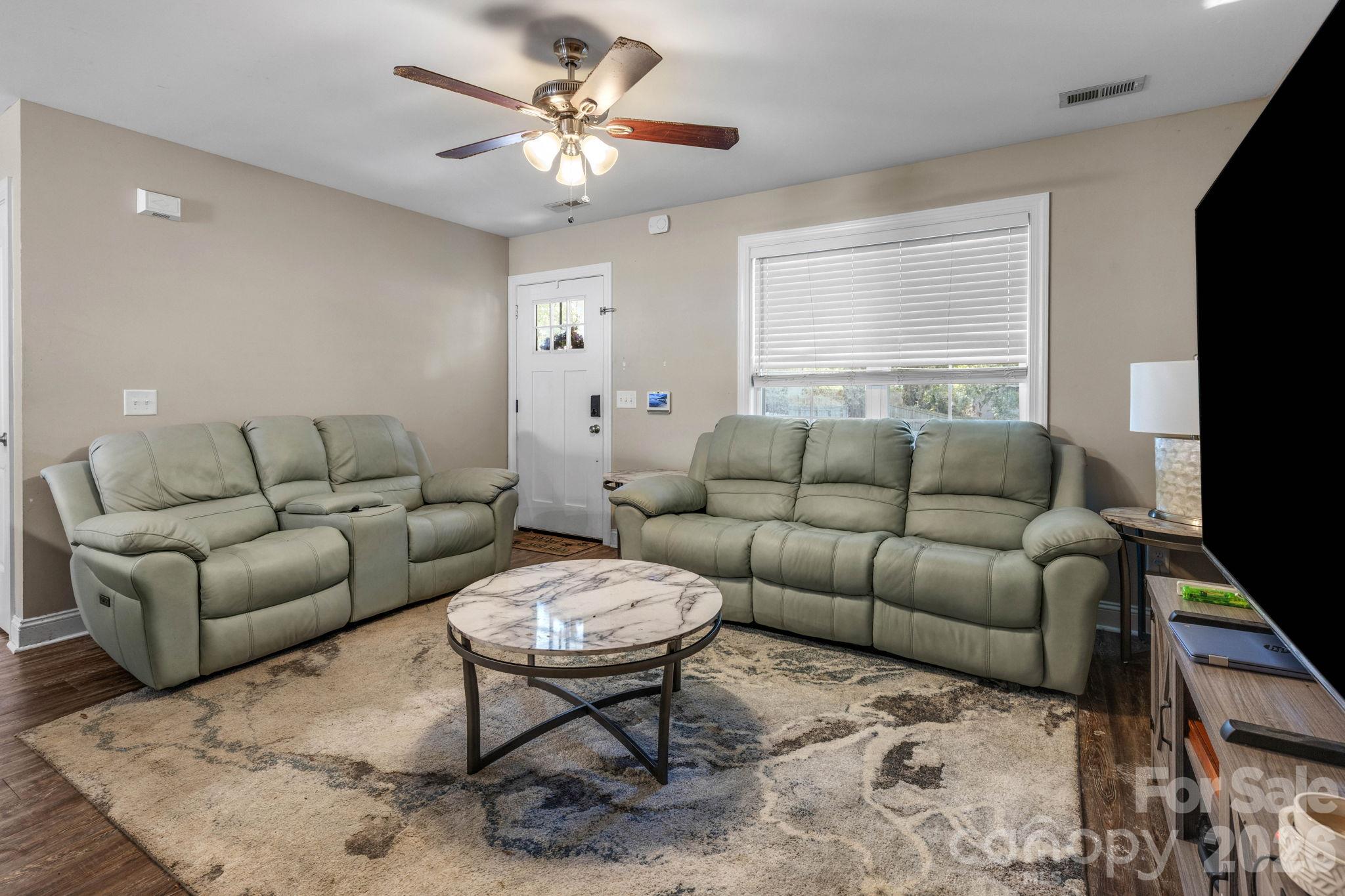 Living room - 710 Ben Avenue, Kannapolis