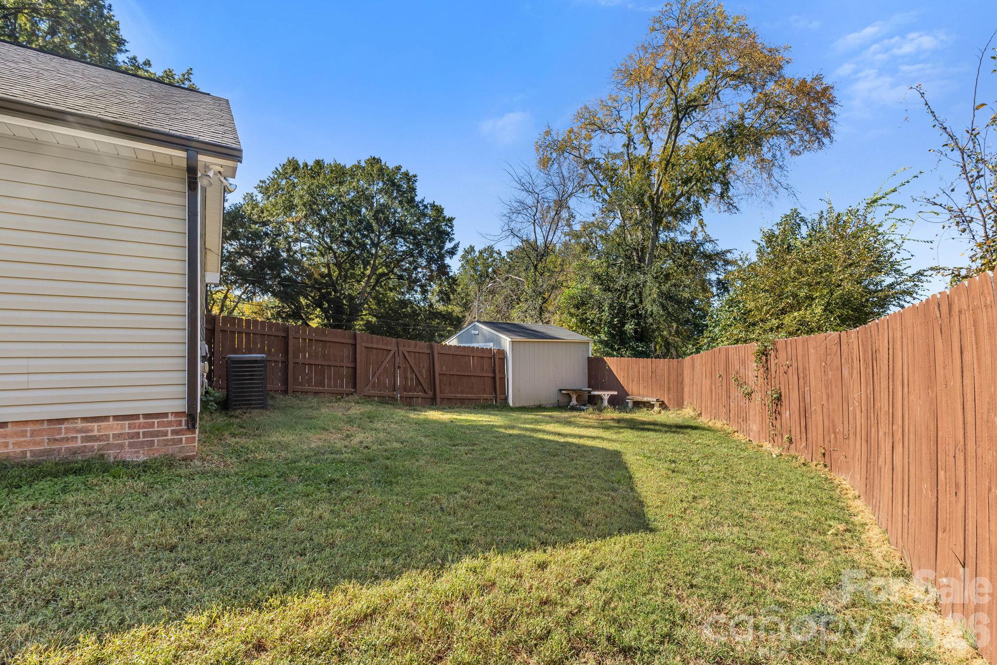 Single Family Residence at 710 Ben Avenue, Kannapolis, photo 19 of 23