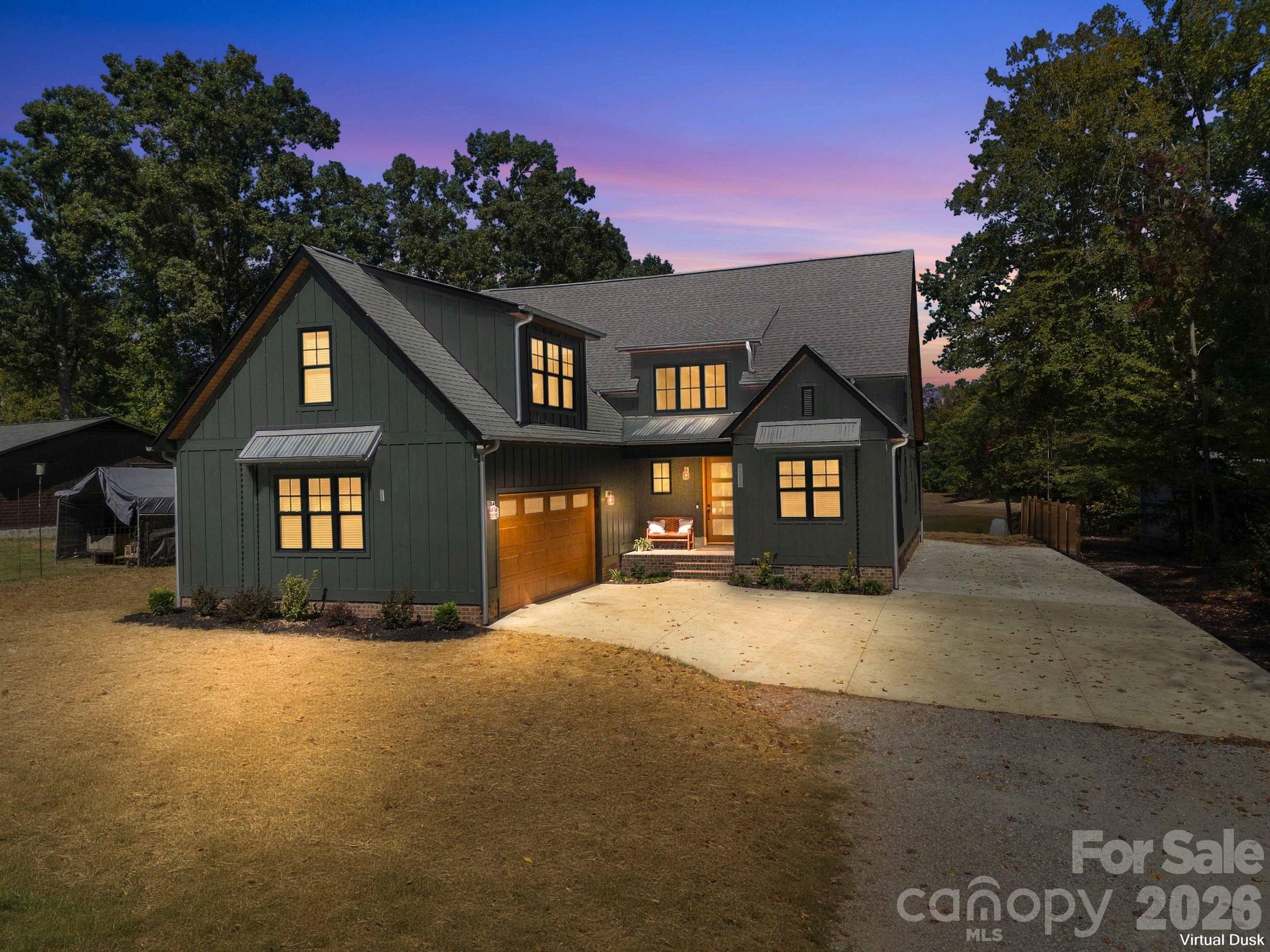 Single Family Residence at 1045 Freshwater Lane, Salisbury, photo 3 of 48