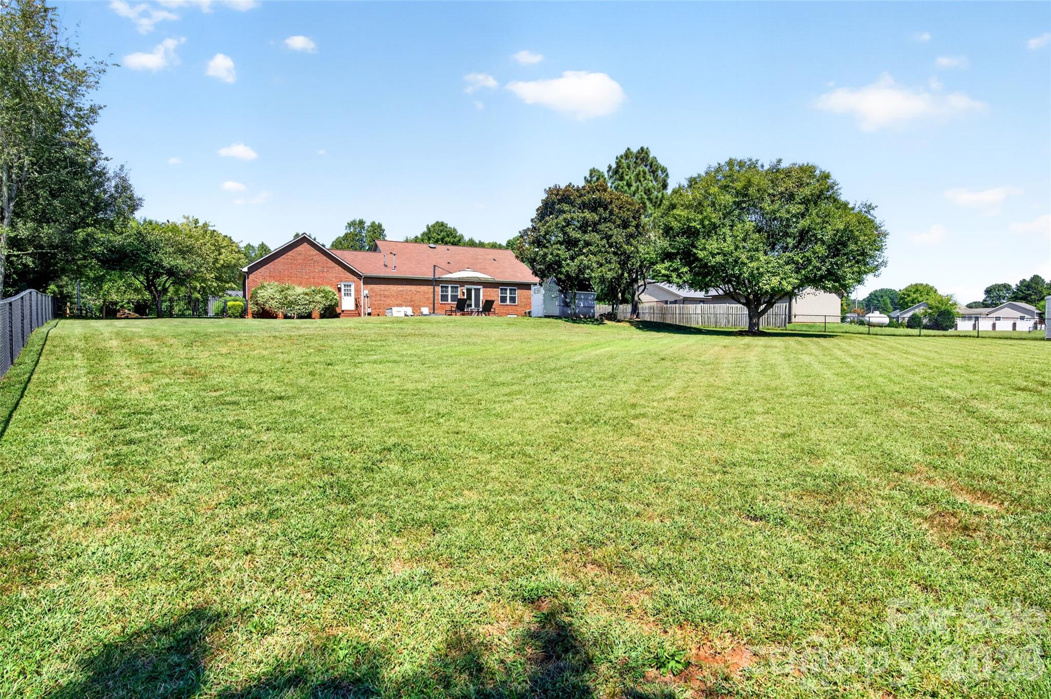 Large Level Backyard Fully Fenced - 171 Pleasant Drive, Statesville