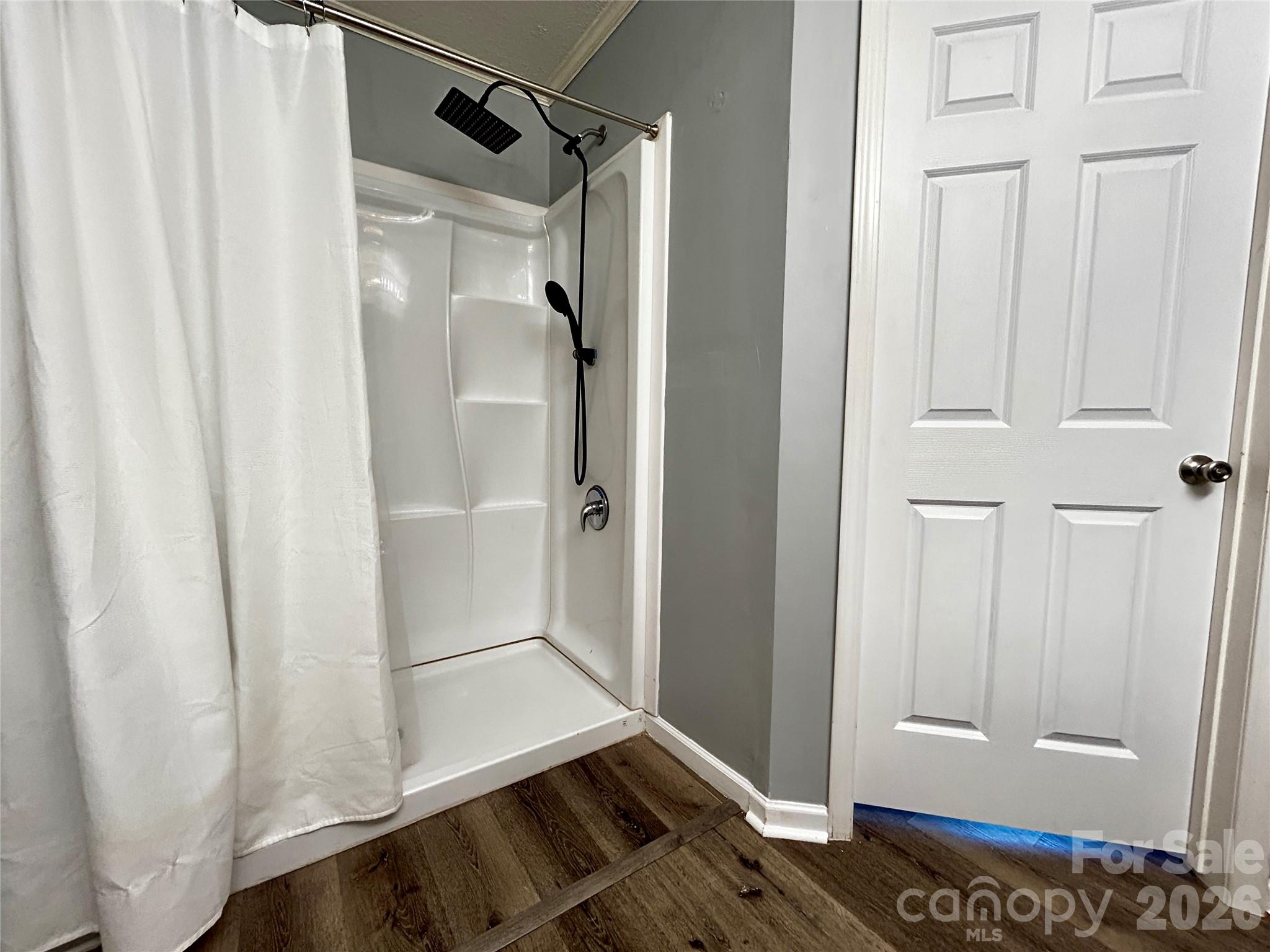 Primary En SuiteShower - 224 Pete Luther Road, Candler