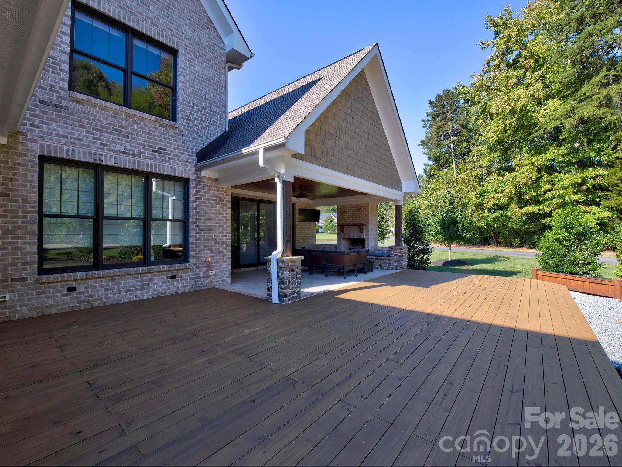 Single Family Residence at 8833 Kerns Meadow Lane, Huntersville, photo 39 of 50