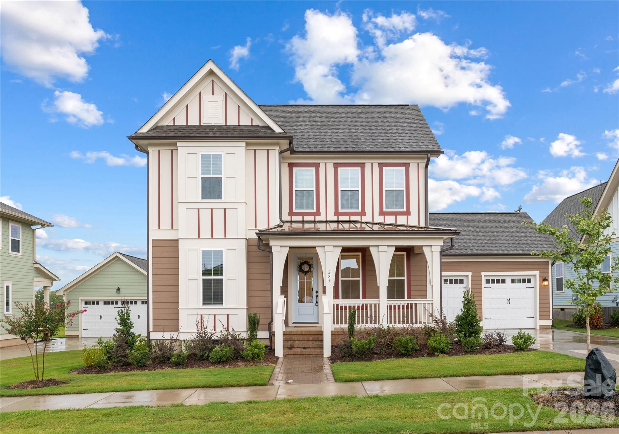 Single Family Residence at 287 Luray Way, Rock Hill, photo 2 of 43