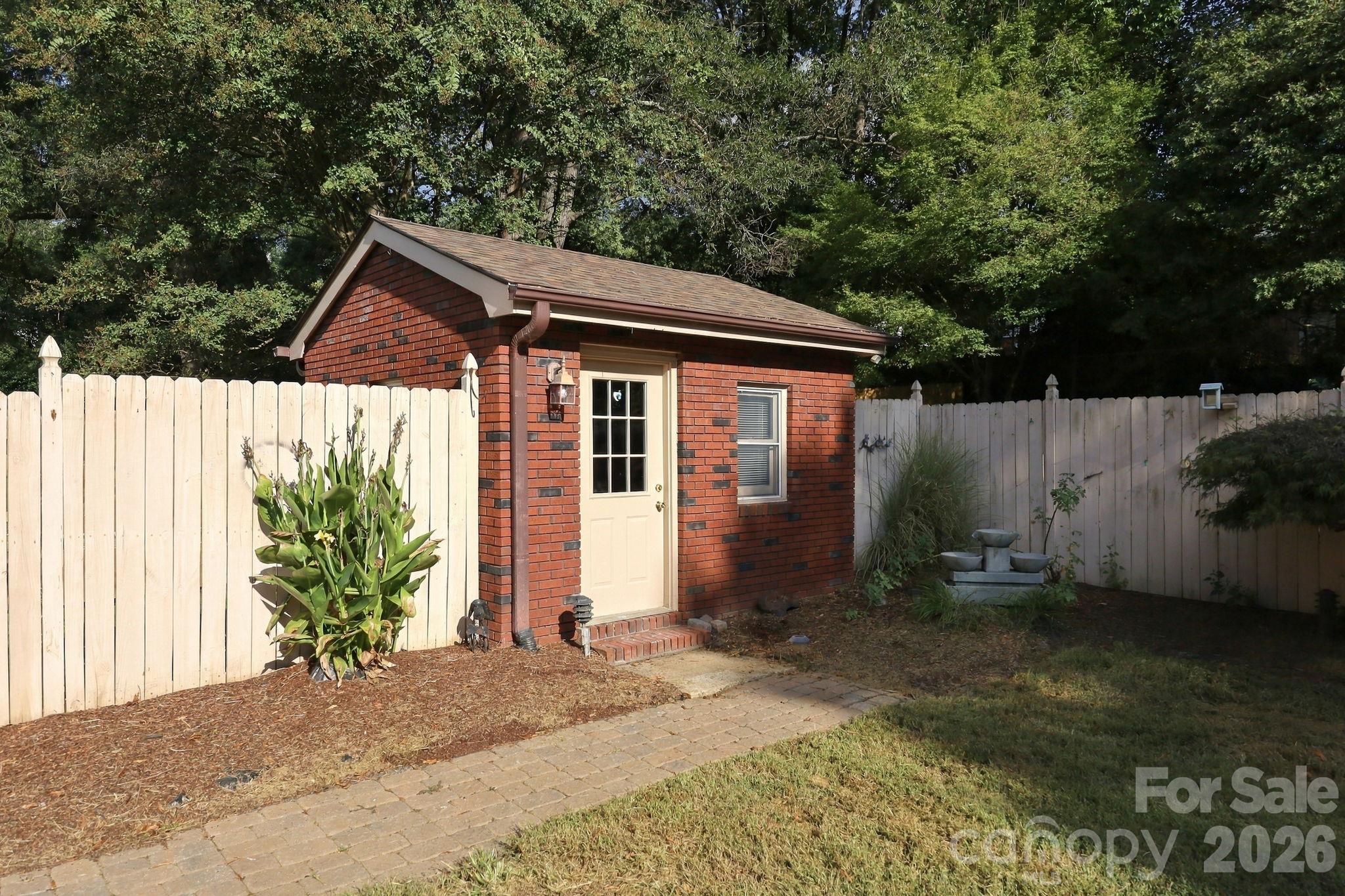Out Building - 123 Hillside Avenue SW, Concord