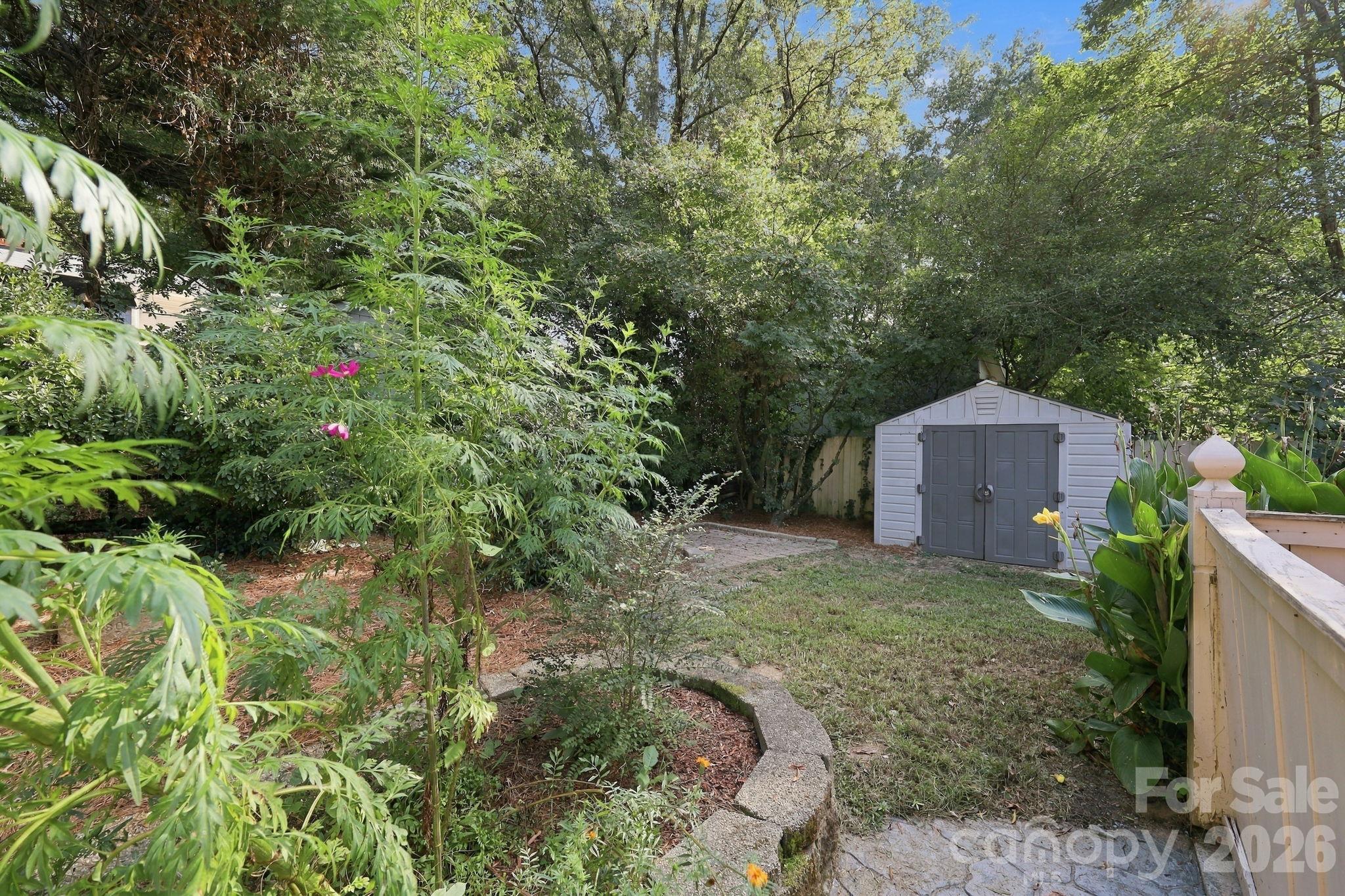 Garden area - 123 Hillside Avenue SW, Concord