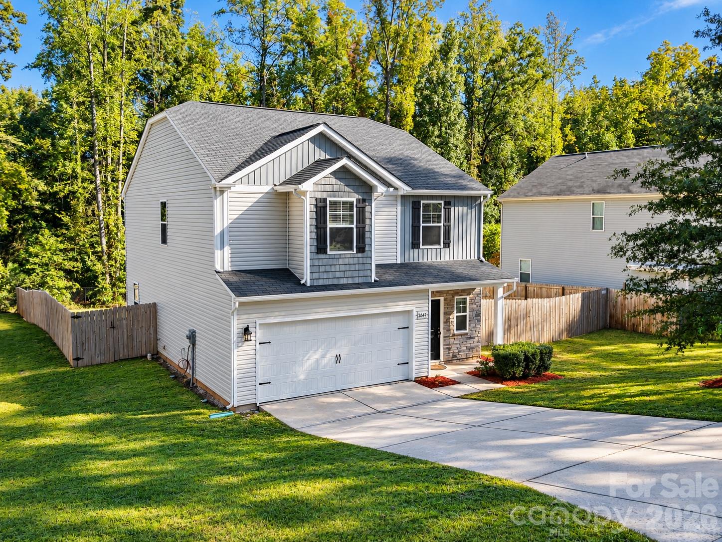 Single Family Residence at 2647 Dellinger Drive, Charlotte, photo 2 of 34