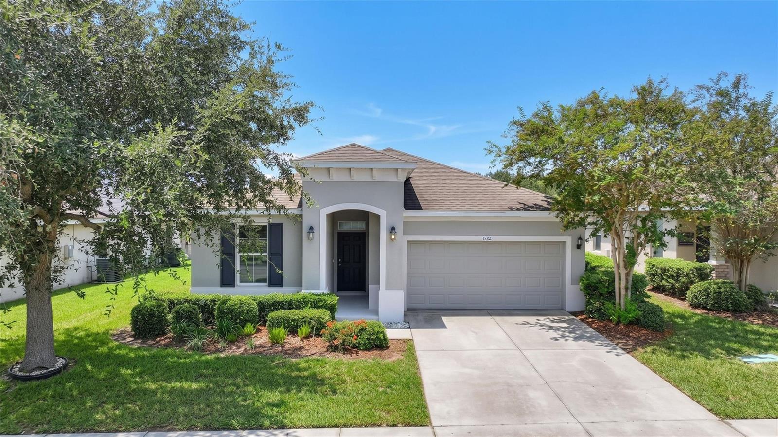 1382 WINDWARD OAKS LOOP