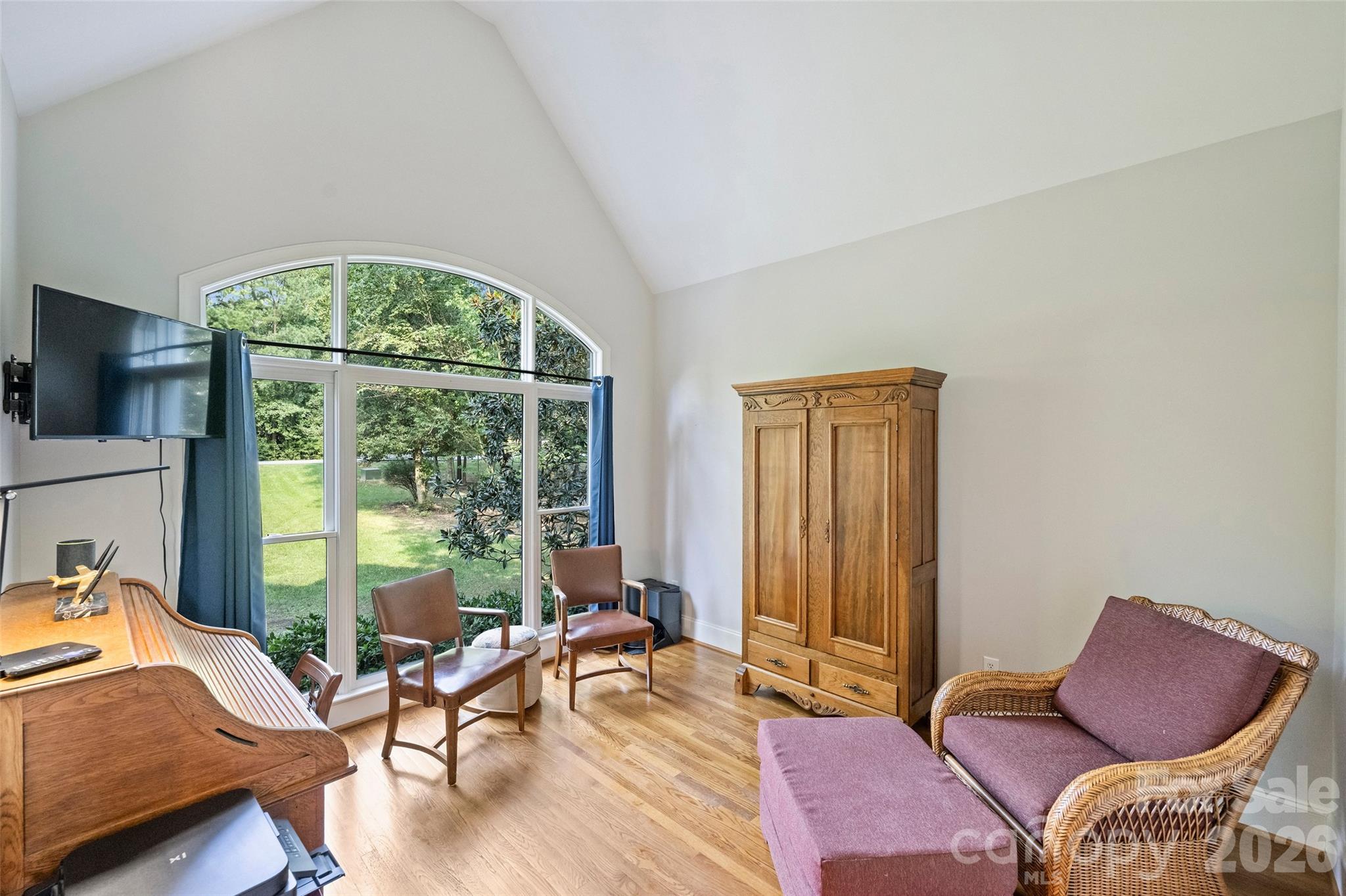 Single Family Residence at 155 Pearl Bay Drive, New London, photo 15 of 36