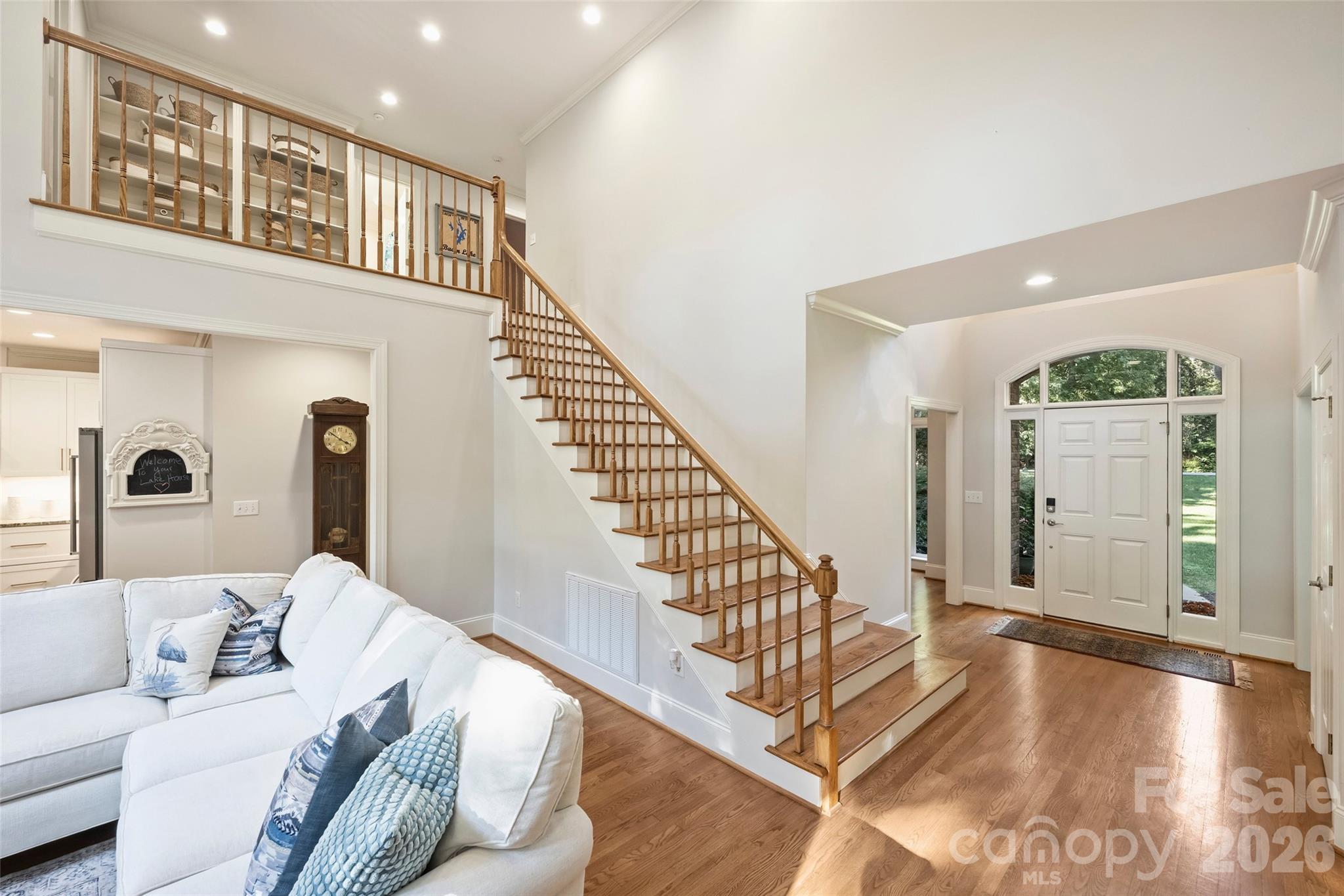 Single Family Residence at 155 Pearl Bay Drive, New London, photo 5 of 36