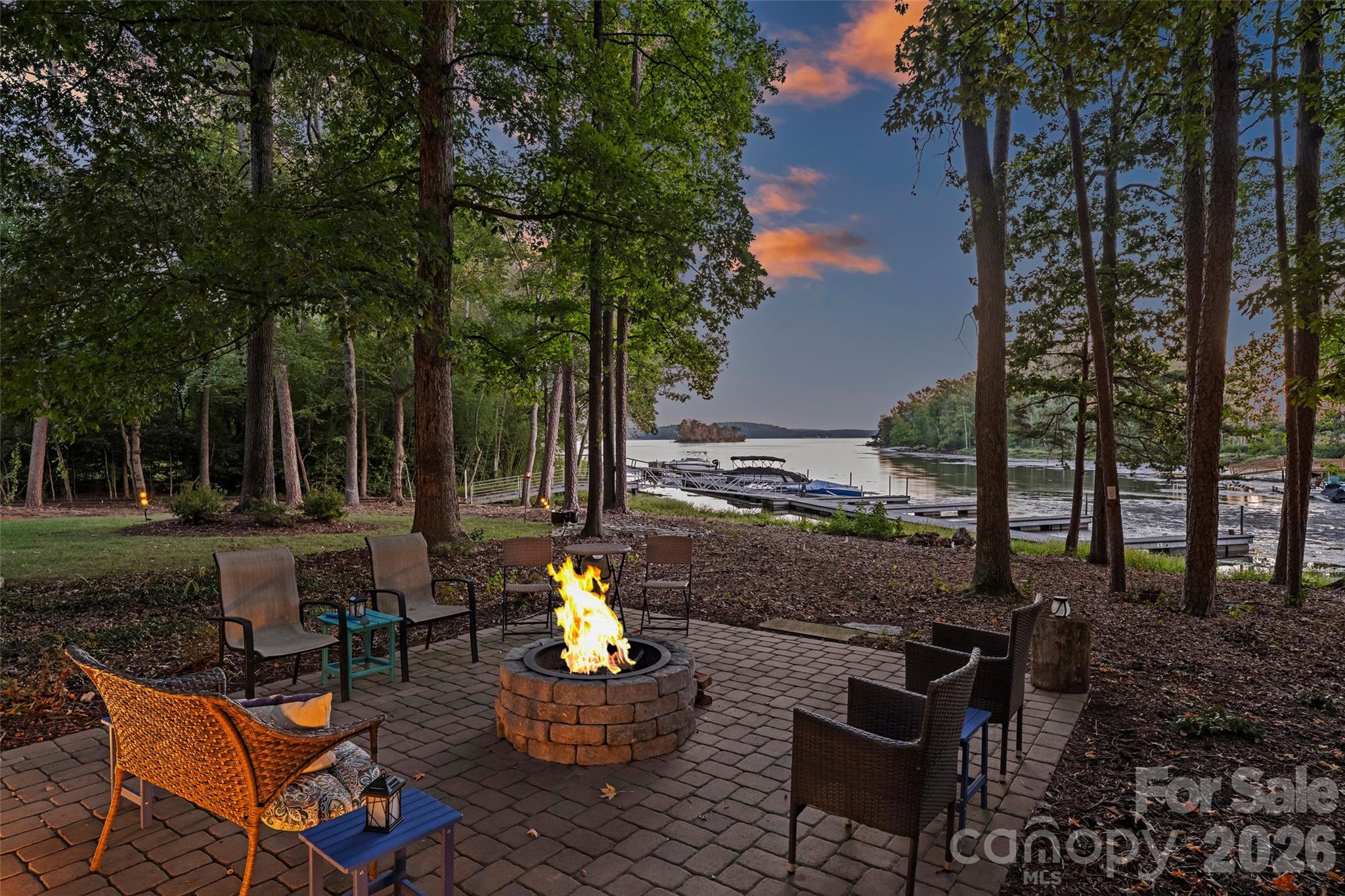 Single Family Residence at 155 Pearl Bay Drive, New London, photo 33 of 36
