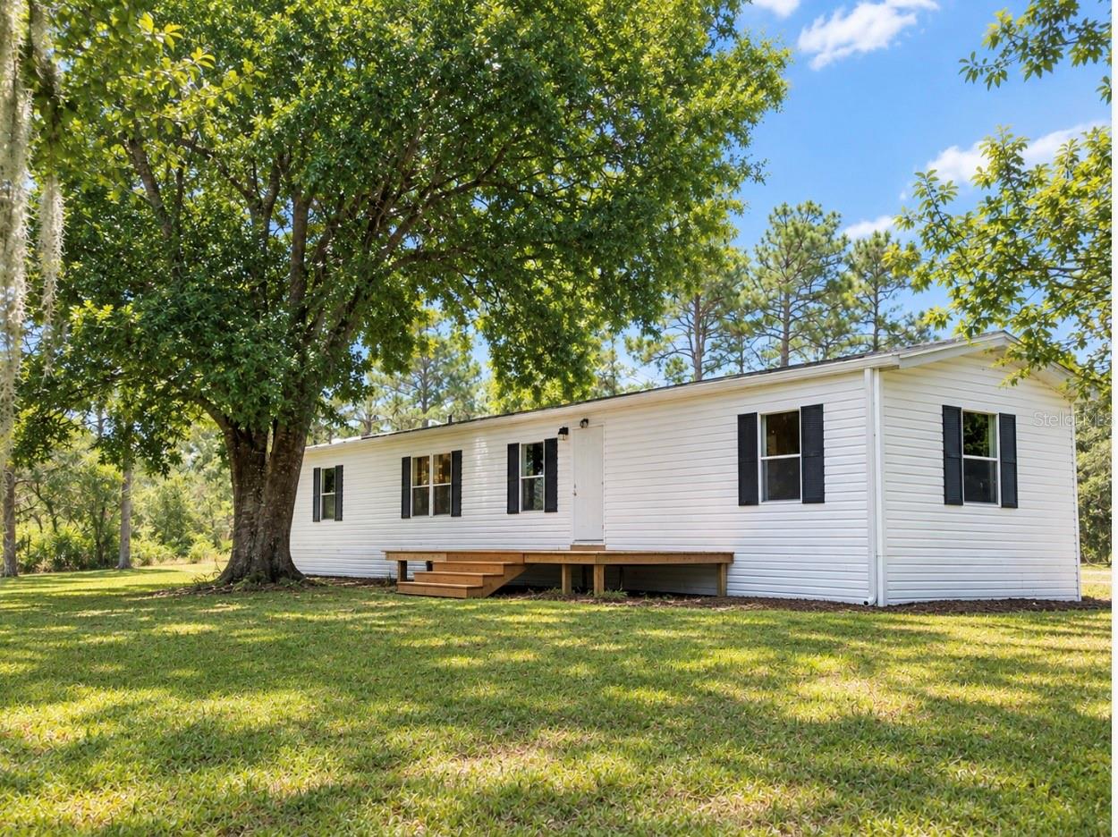Manufactured Home at 1533 TIGER LAKE RD, LAKE WALES