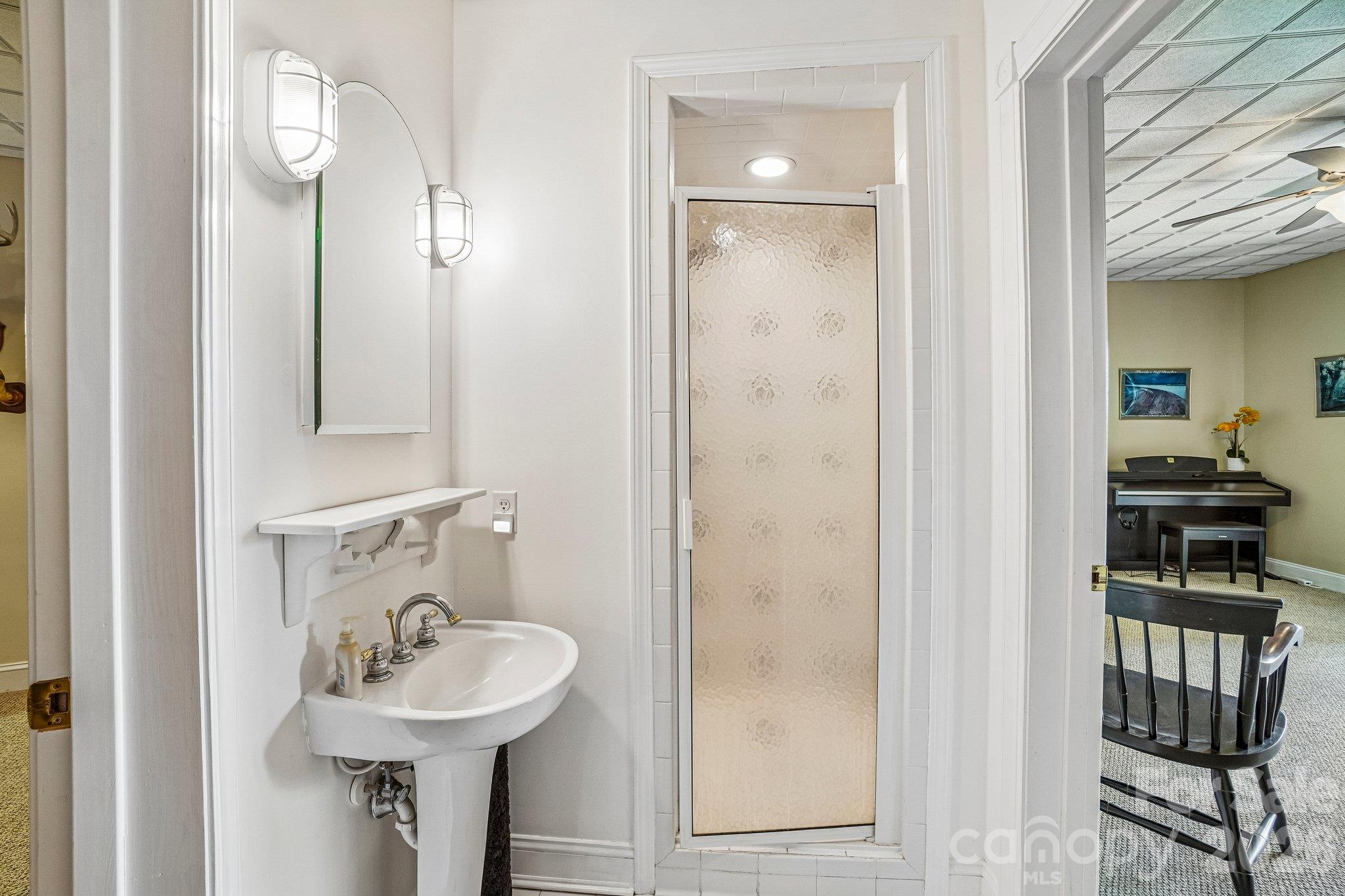 Single Family Residence at 239 Bearwallow Mountain Road, Hendersonville, photo 28 of 38