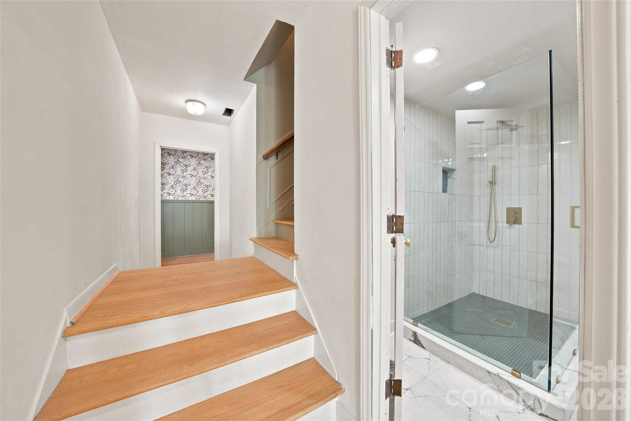 Single Family Residence at 7527 Gayle Avenue, Charlotte, photo 34 of 53