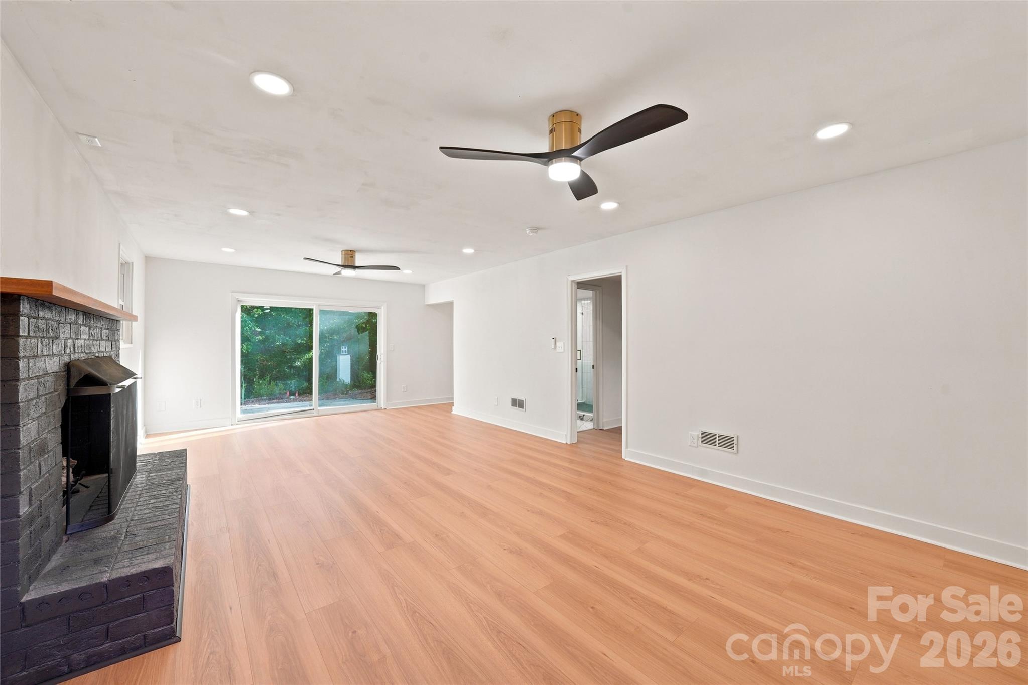 Single Family Residence at 7527 Gayle Avenue, Charlotte, photo 35 of 53