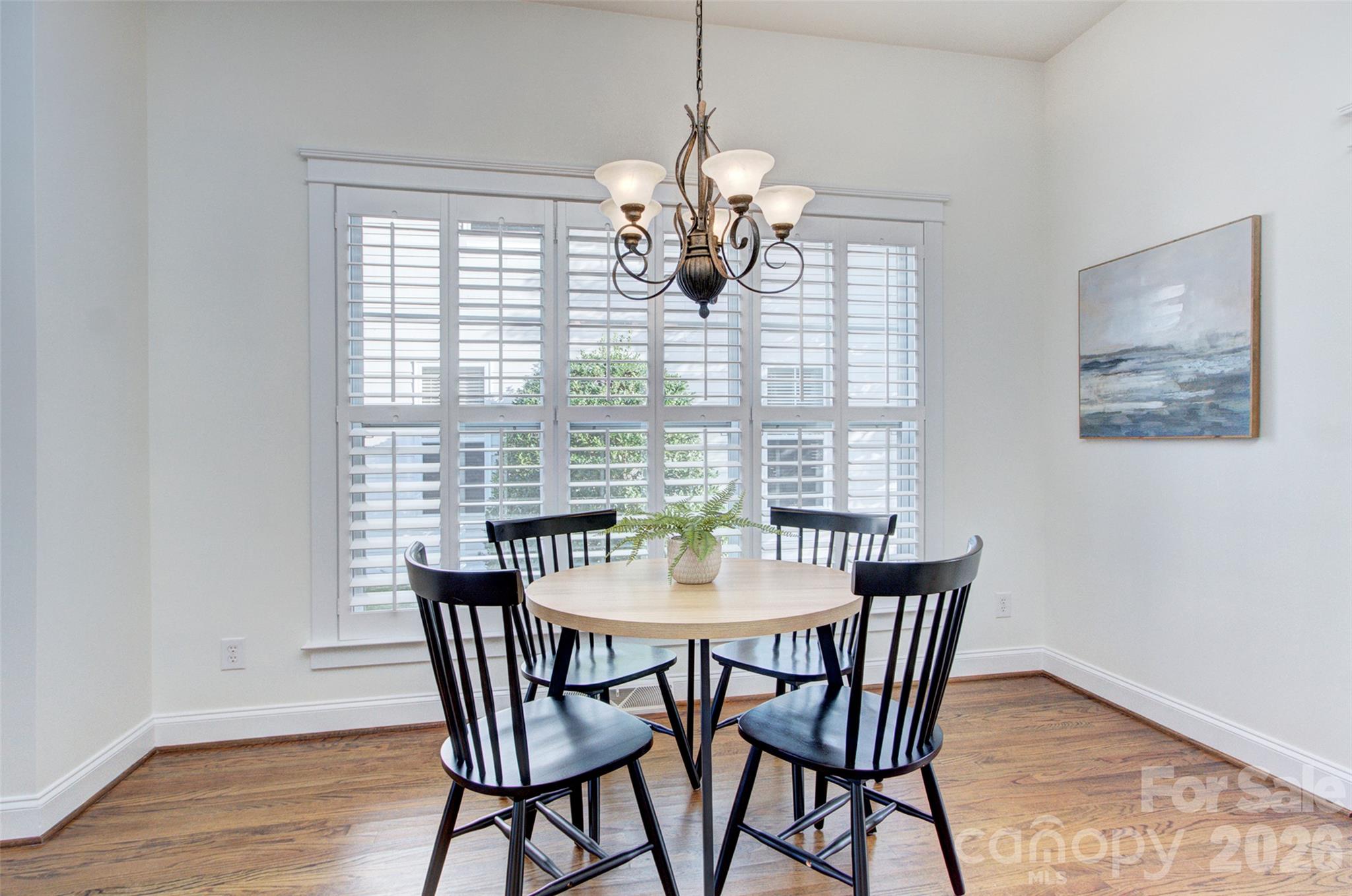 Breakfast nook off the kitchen. - 16418 Spruell Street, Huntersville