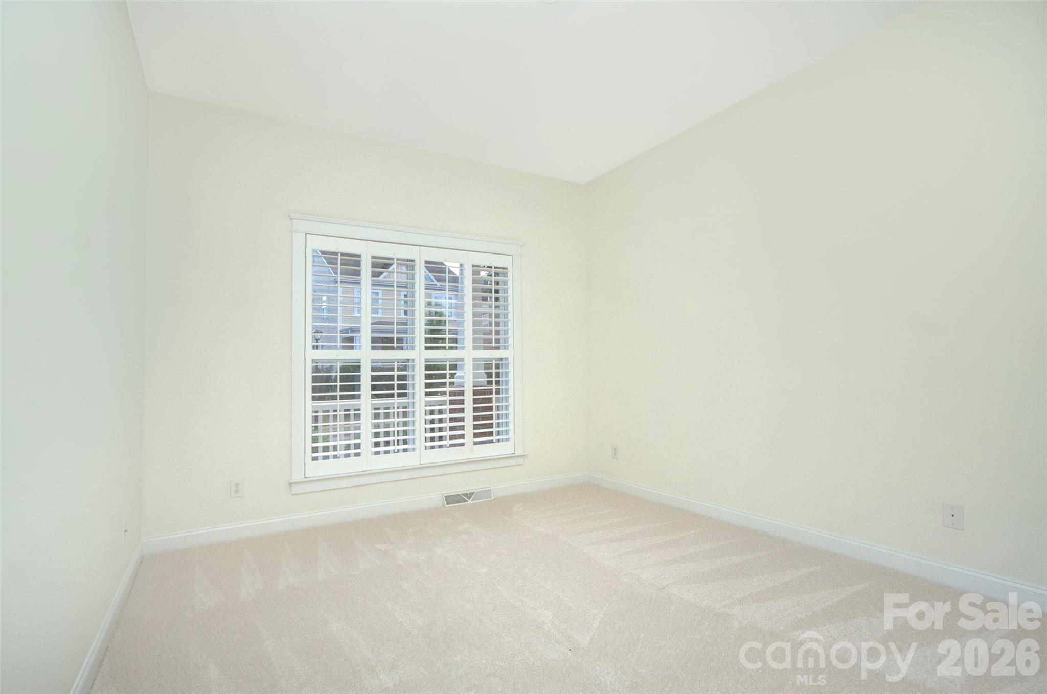 Spacious secondary bedrooms.. new carpet! - 16418 Spruell Street, Huntersville
