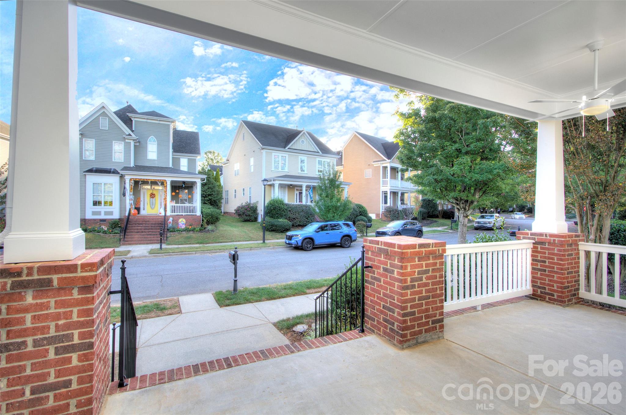 Your picturesque front porch - 16418 Spruell Street, Huntersville