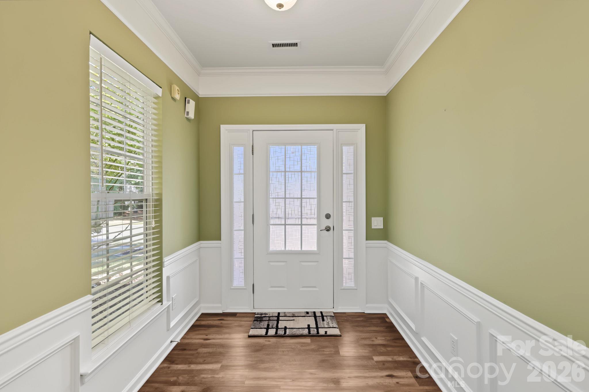 Single Family Residence at 3402 Darlington Road, Matthews, photo 7 of 41