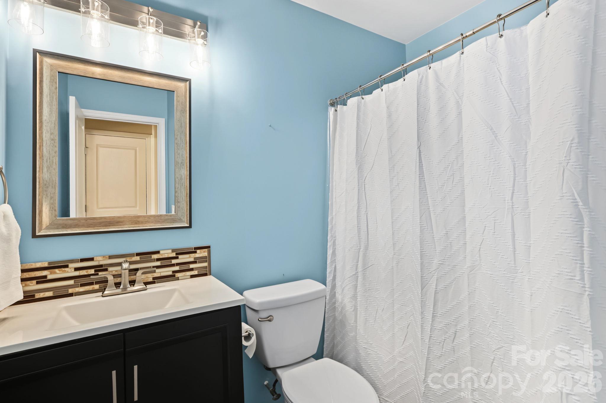 Single Family Residence at 3402 Darlington Road, Matthews, photo 27 of 41
