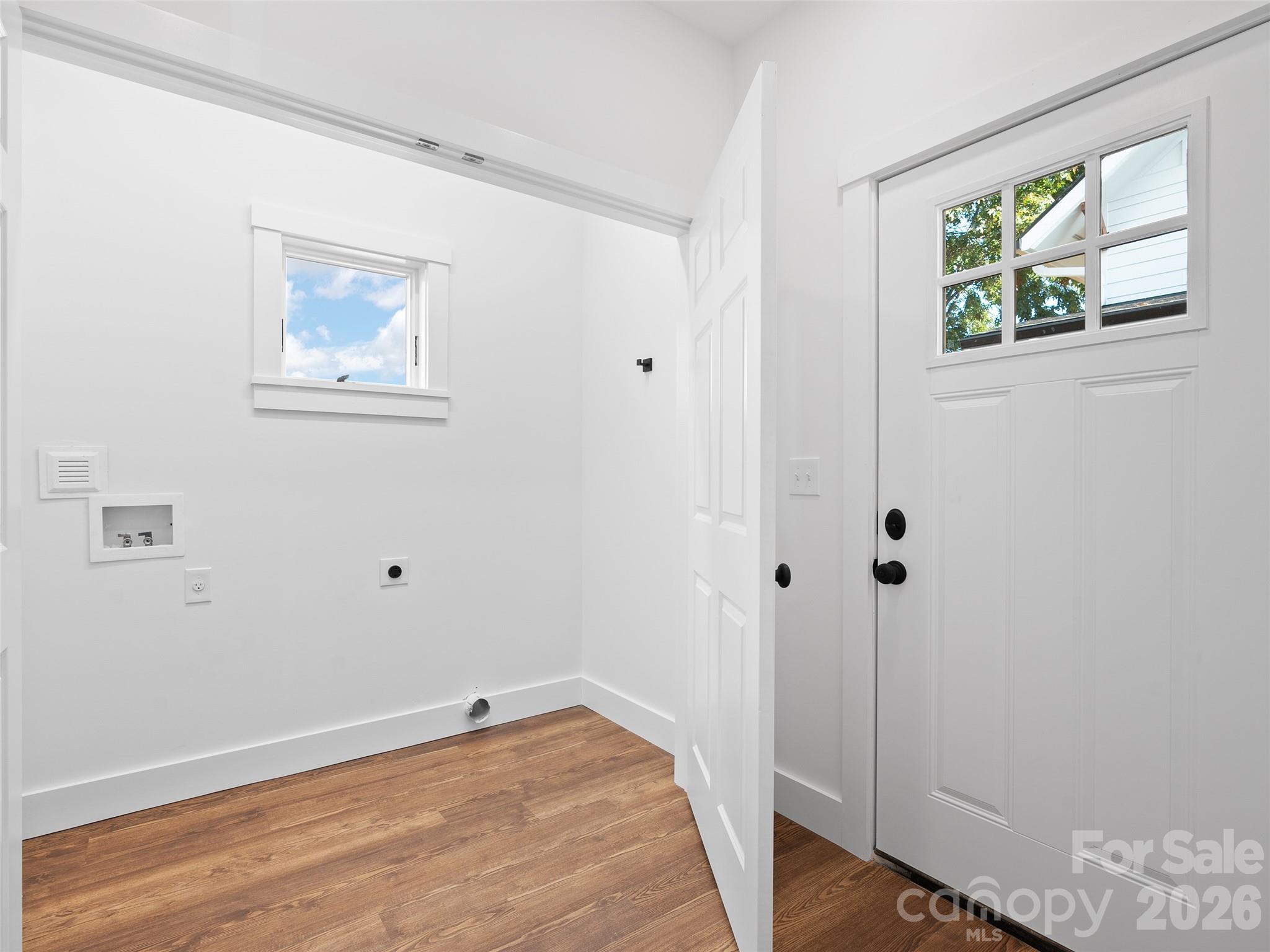Townhouse at 11 Riemar Lane, Waynesville, photo 10 of 37