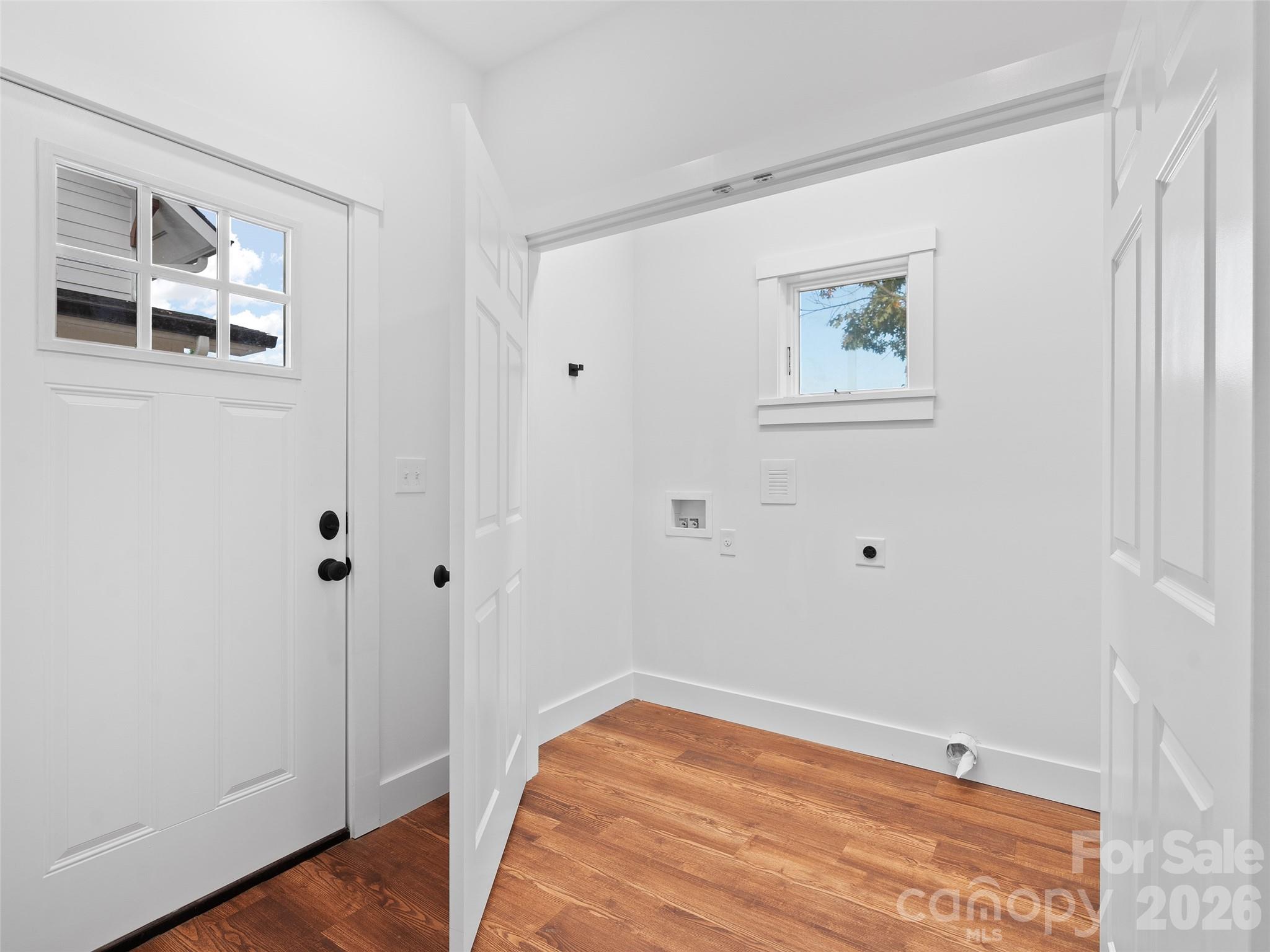 Townhouse at 15 Riemar Lane, Waynesville, photo 16 of 40