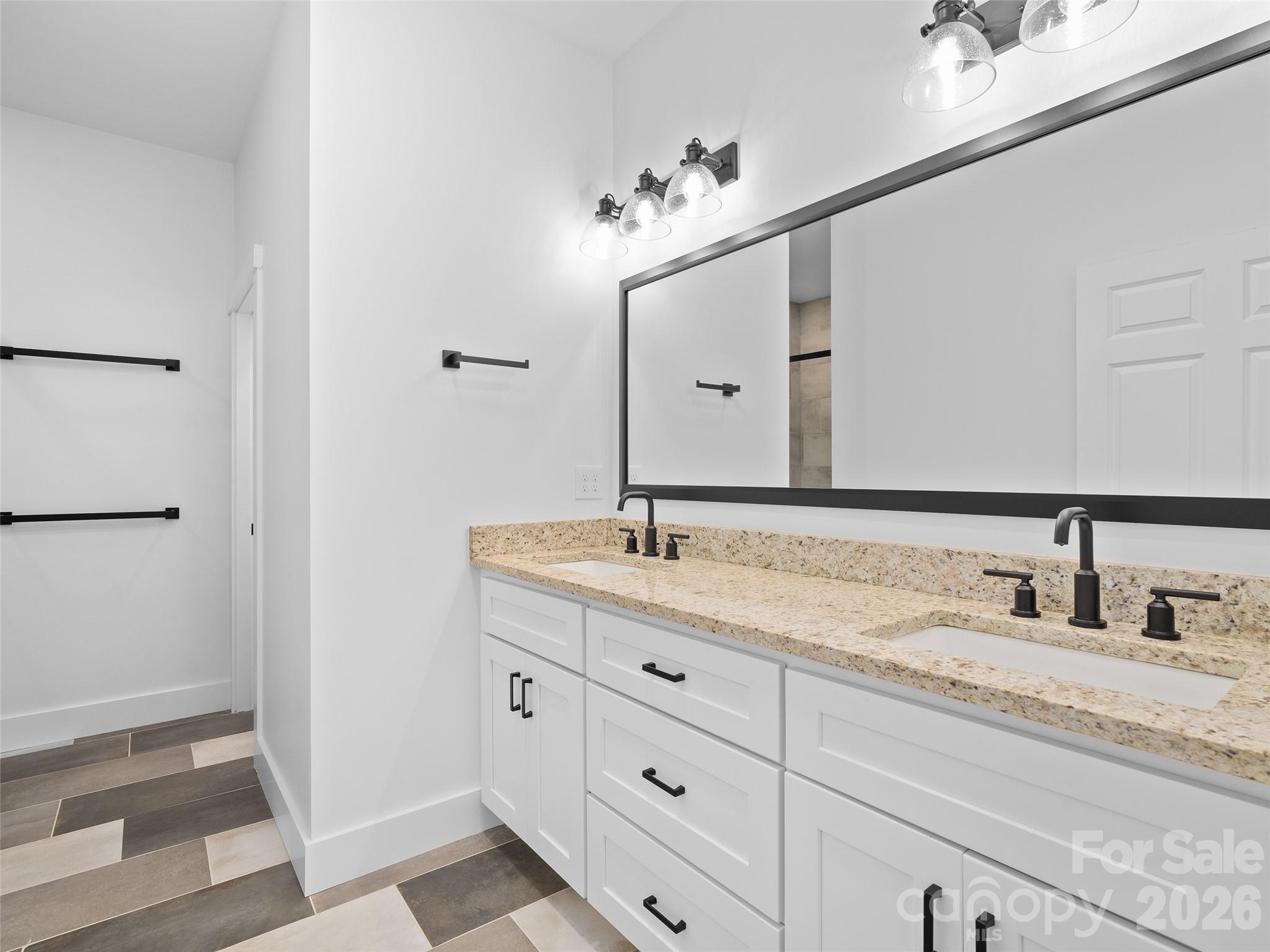 Townhouse at 15 Riemar Lane, Waynesville, photo 19 of 40