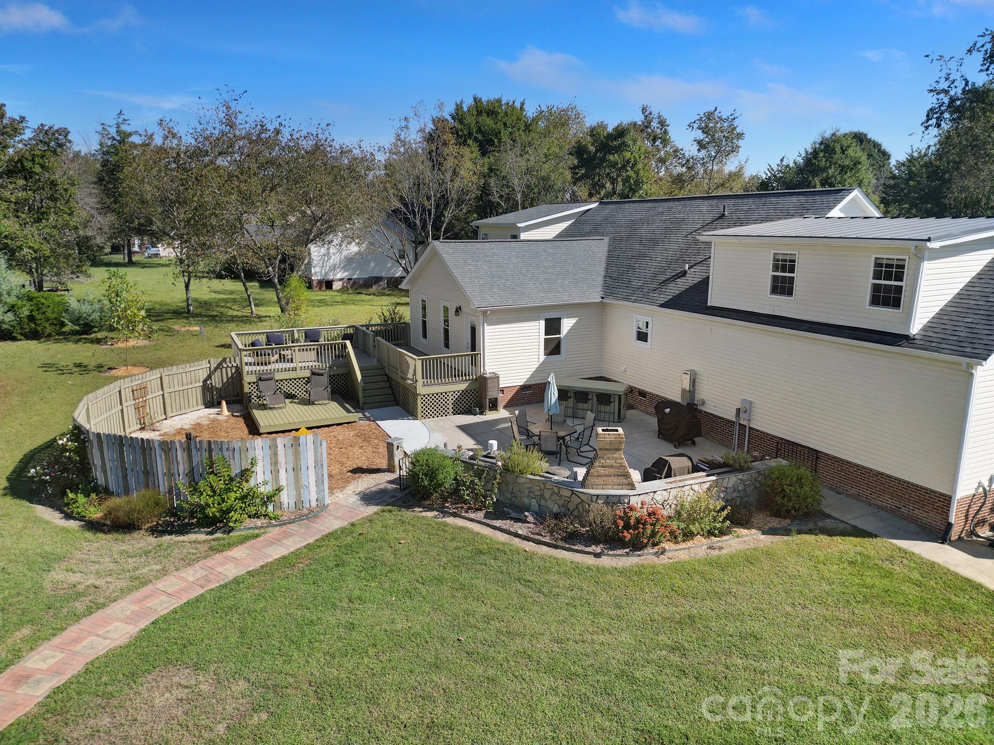 Single Family Residence at 530 Calabash Road, Clover, photo 42 of 47