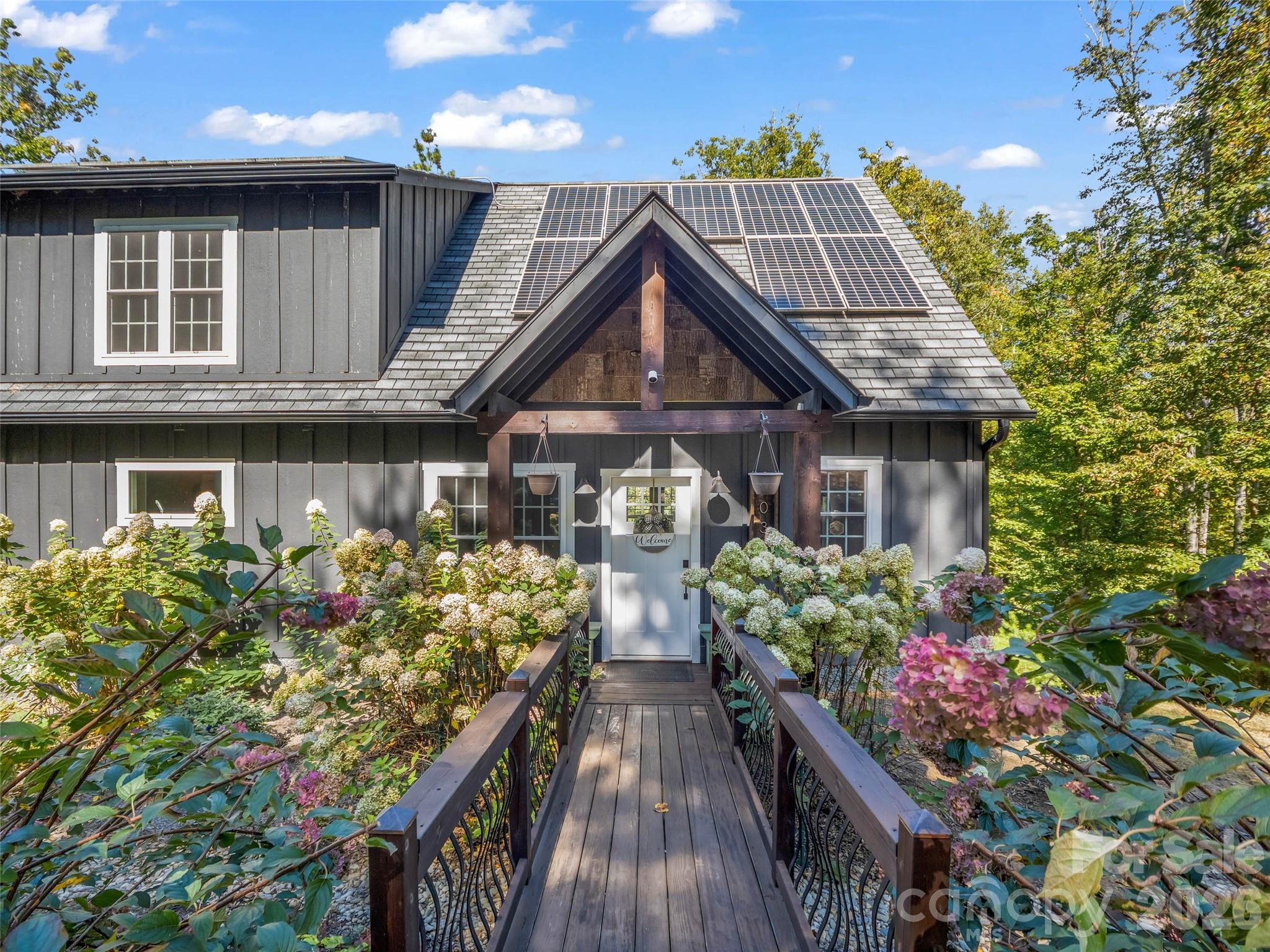Single Family Residence at 103 Garren Shady Way, Fairview, photo 6 of 48