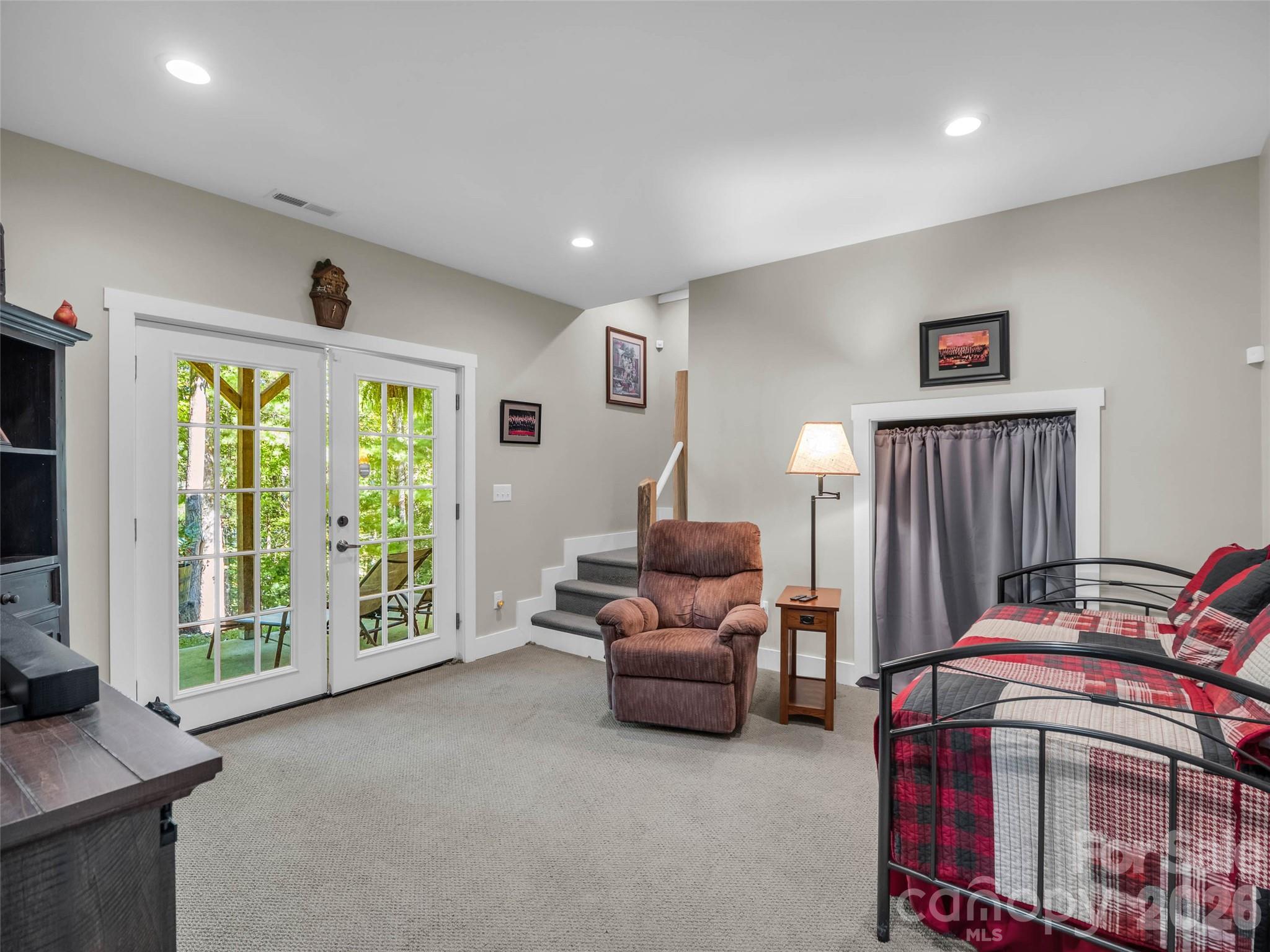 Single Family Residence at 103 Garren Shady Way, Fairview, photo 34 of 48