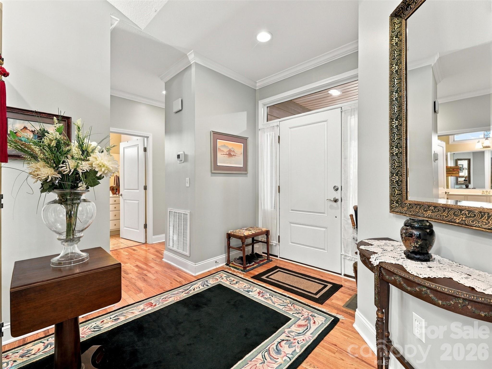 Townhouse at 220 Waterside Drive, Hendersonville, photo 5 of 48