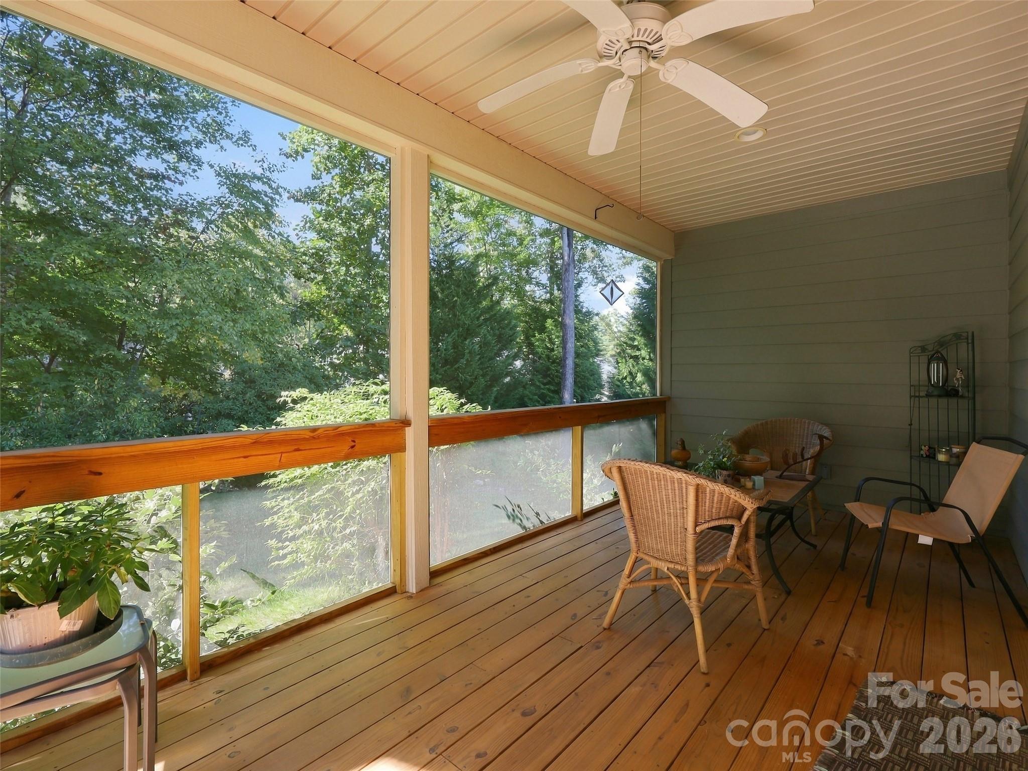 Townhouse at 220 Waterside Drive, Hendersonville, photo 43 of 48