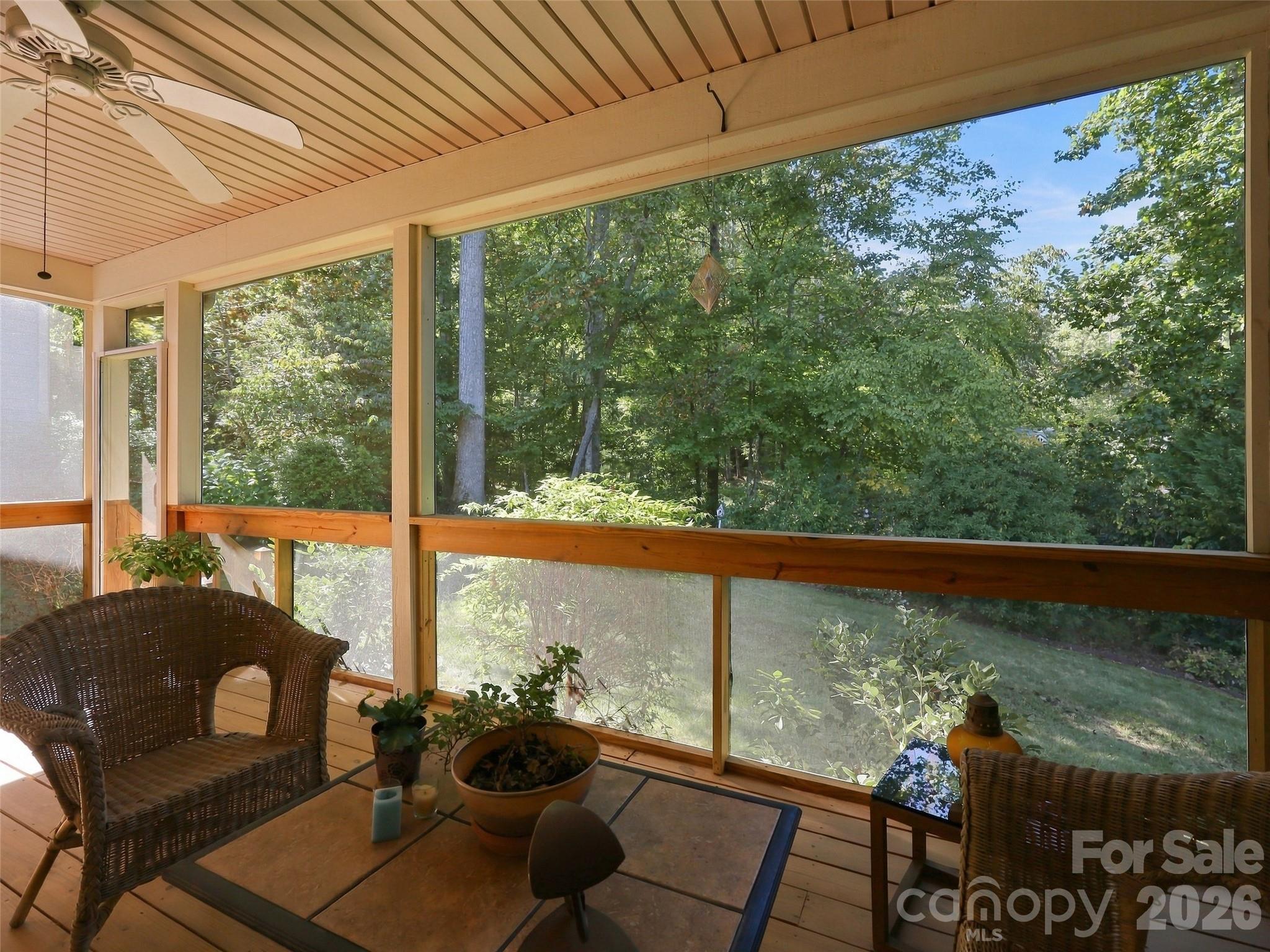 Townhouse at 220 Waterside Drive, Hendersonville, photo 44 of 48