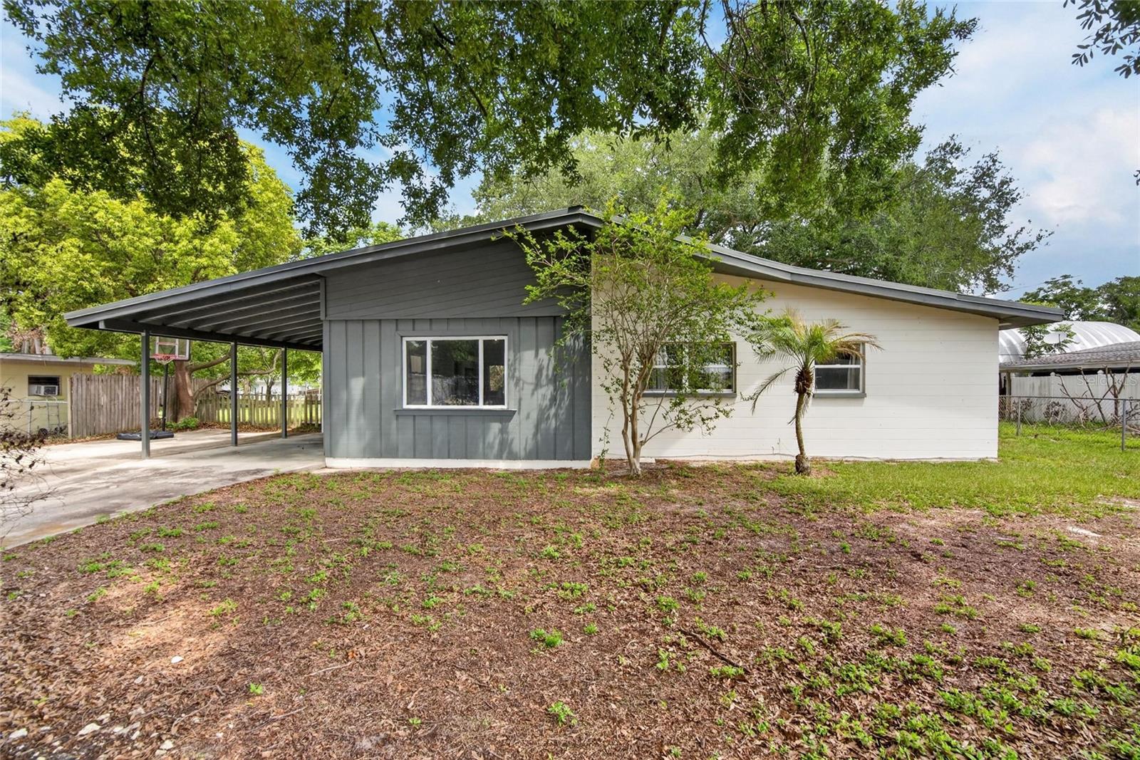 Single Family Residence at 113 6TH JPV ST, WINTER HAVEN, photo 2 of 44