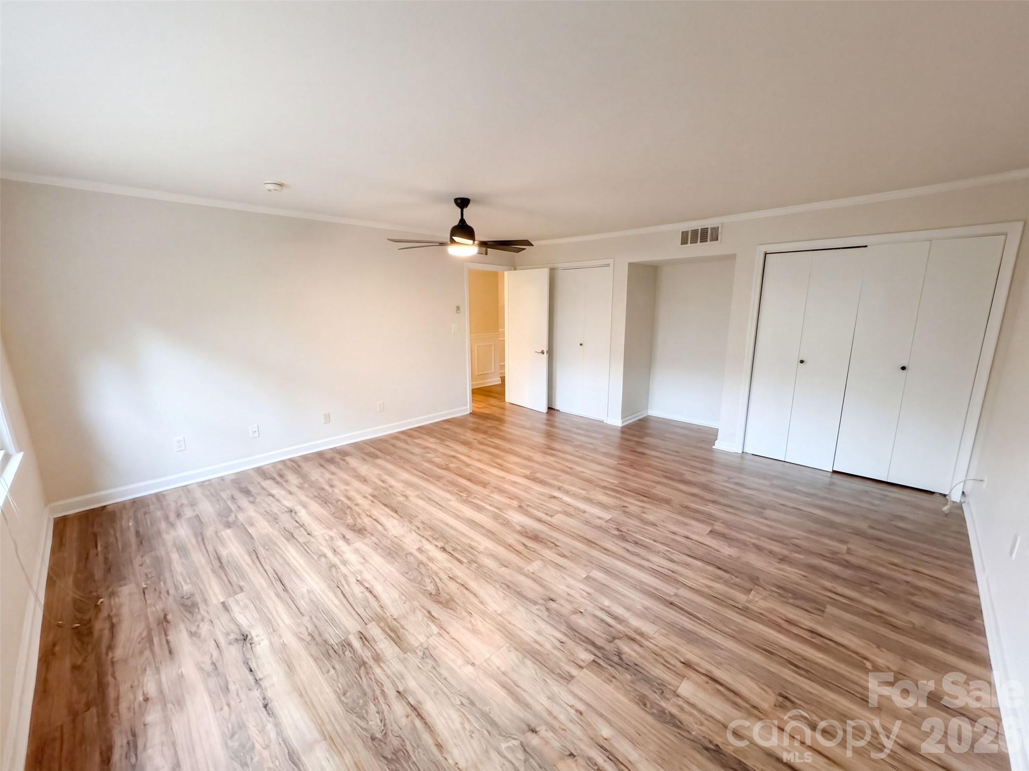 Condominium at 7022 Quail Hill Road, Charlotte, photo 15 of 20