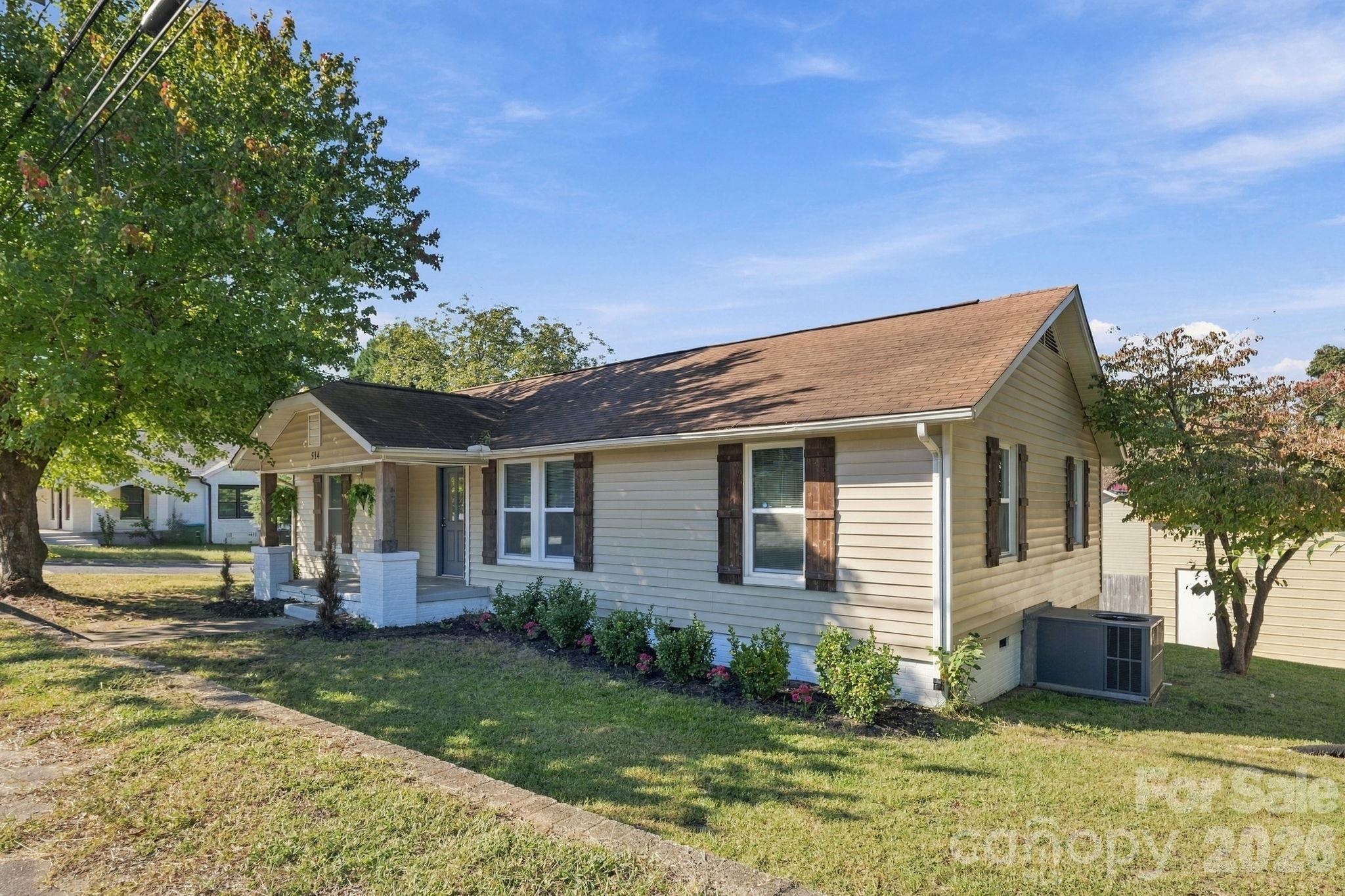 Single Family Residence at 514 S Chapel Street, Landis, photo 2 of 28
