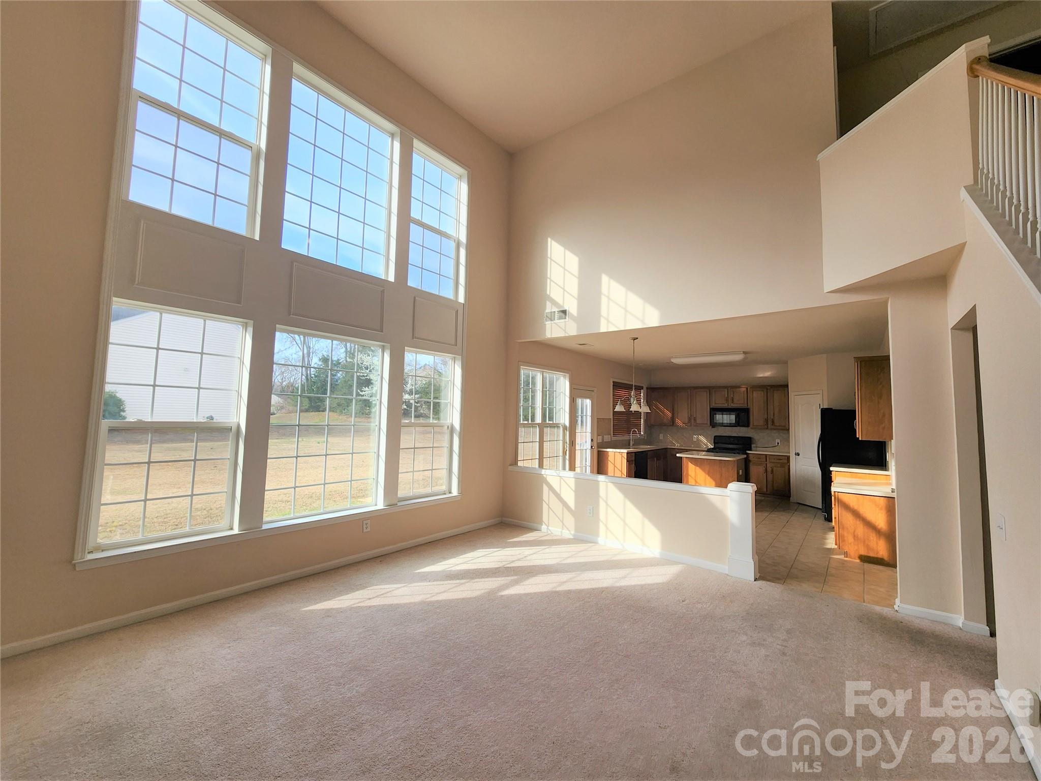 Single Family Residence at 9618 Chanson Place, Matthews, photo 8 of 21