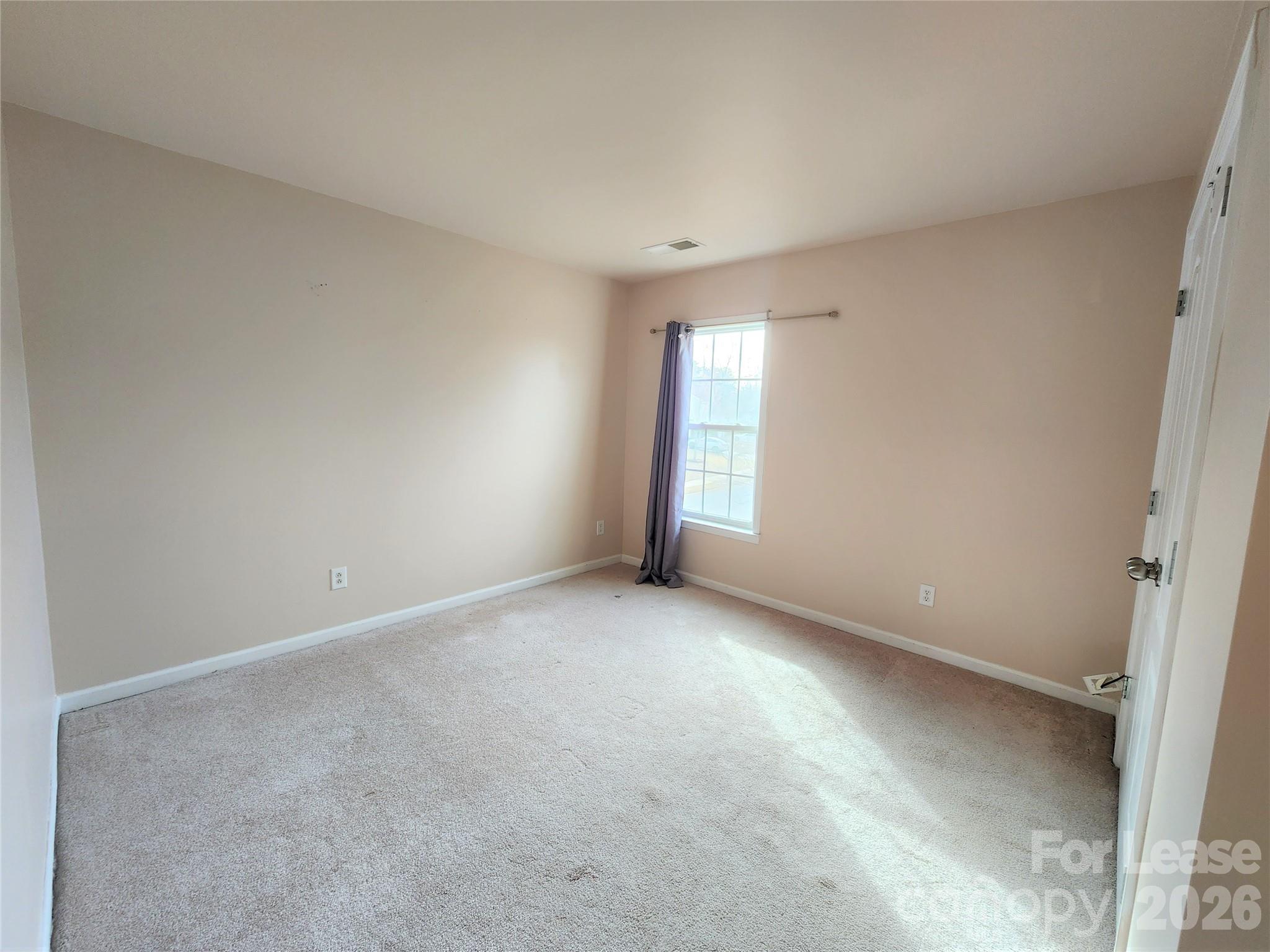 Single Family Residence at 9618 Chanson Place, Matthews, photo 18 of 21