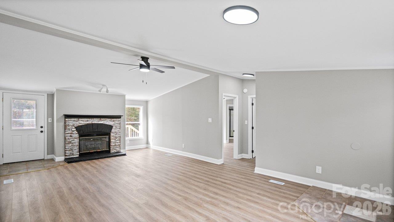 Single Family Residence at 140 Ridge Creek Drive, Troutman, photo 6 of 26