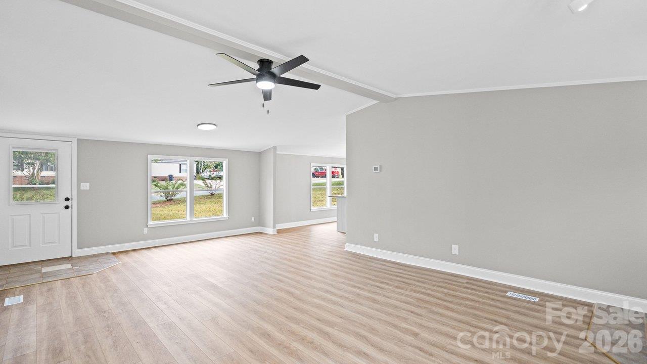 Single Family Residence at 140 Ridge Creek Drive, Troutman, photo 7 of 26