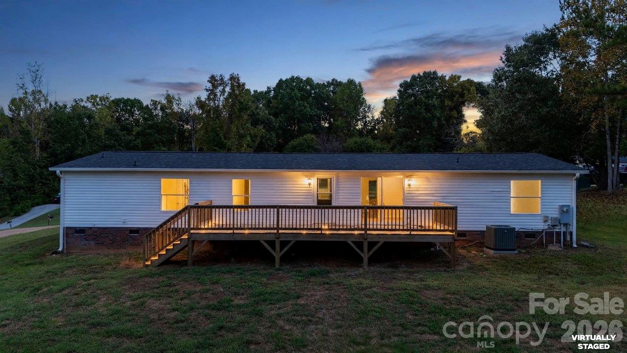 Single Family Residence at 140 Ridge Creek Drive, Troutman, photo 24 of 26