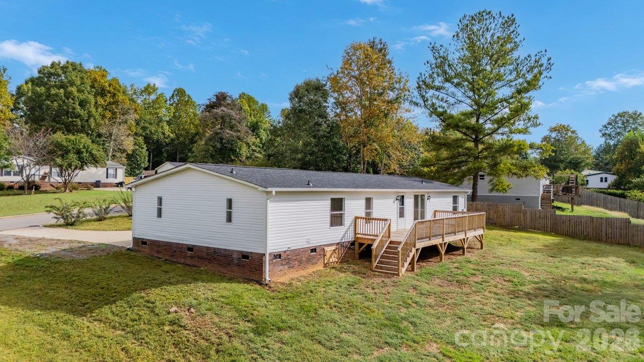 Single Family Residence at 140 Ridge Creek Drive, Troutman, photo 25 of 26