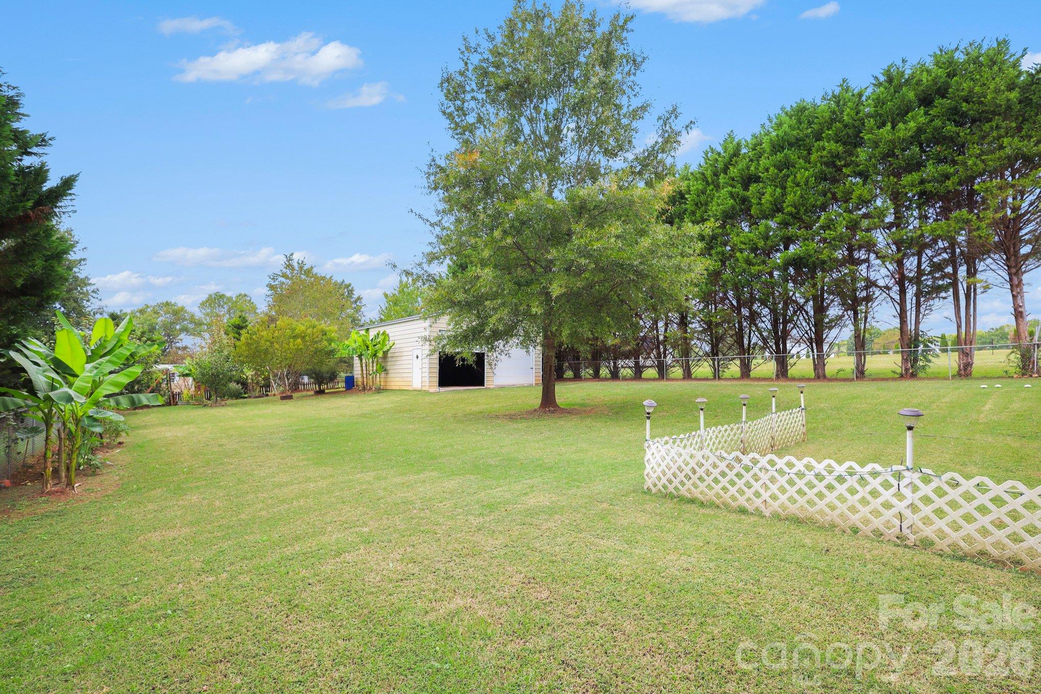 Single Family Residence at 938 Lyndsey Brooke Court, Lincolnton, photo 11 of 11