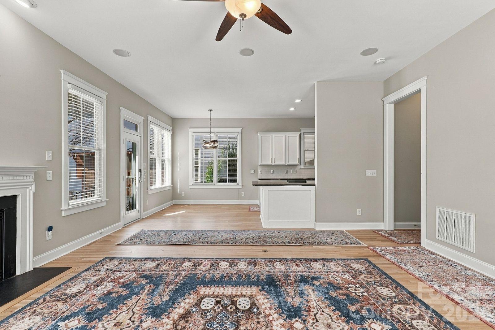 Single Family Residence at 629 Bracket Street, Fort Mill, photo 5 of 31