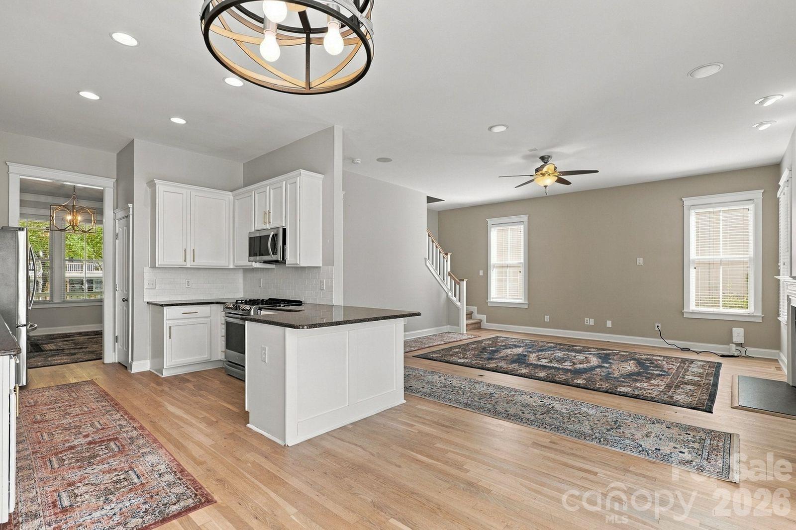 Single Family Residence at 629 Bracket Street, Fort Mill, photo 10 of 31